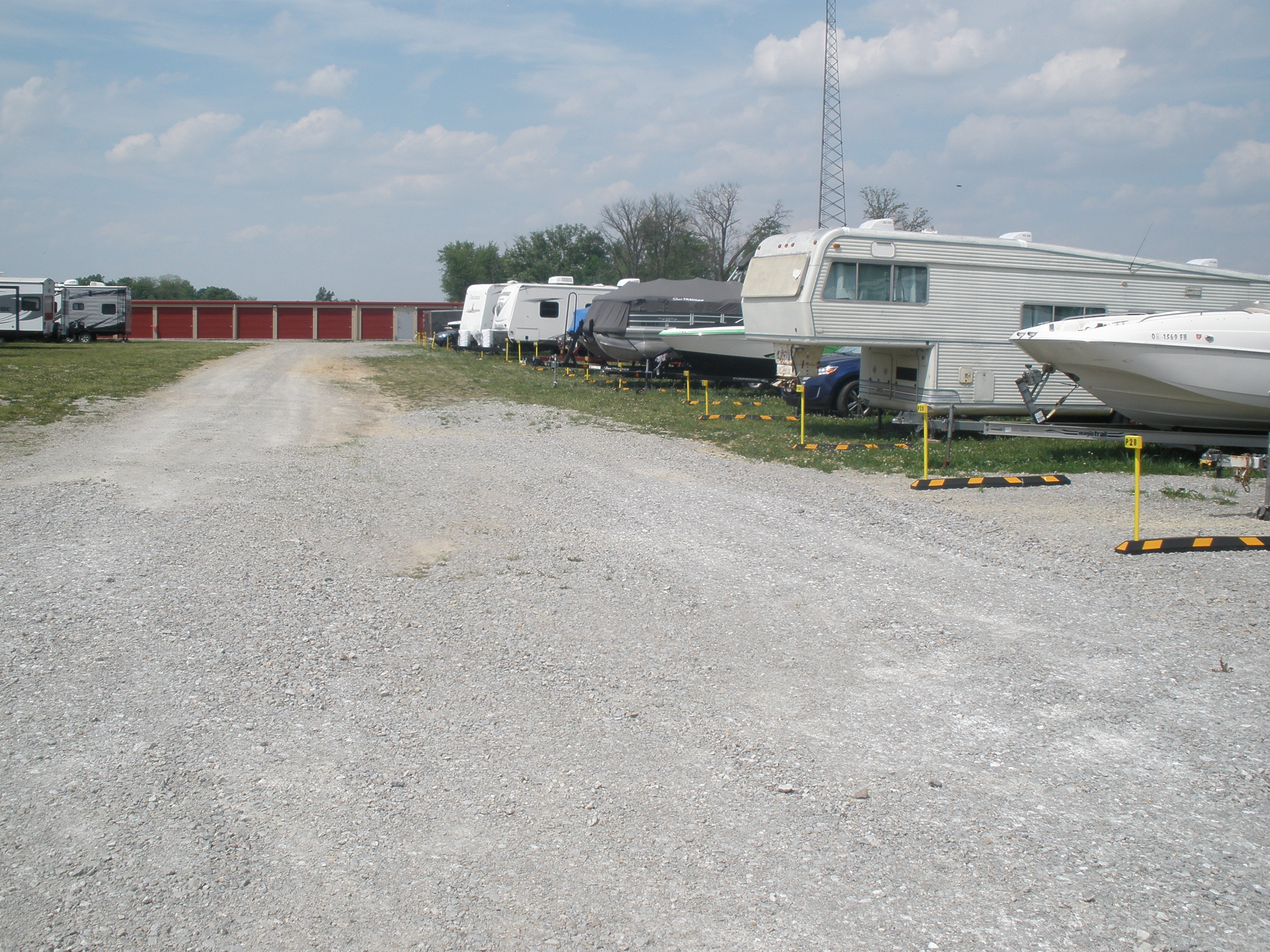 outdoor storage units and rv/boat parking available