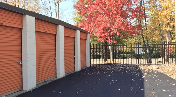 Drive up access at Extra Attic Self Storage - Tryon