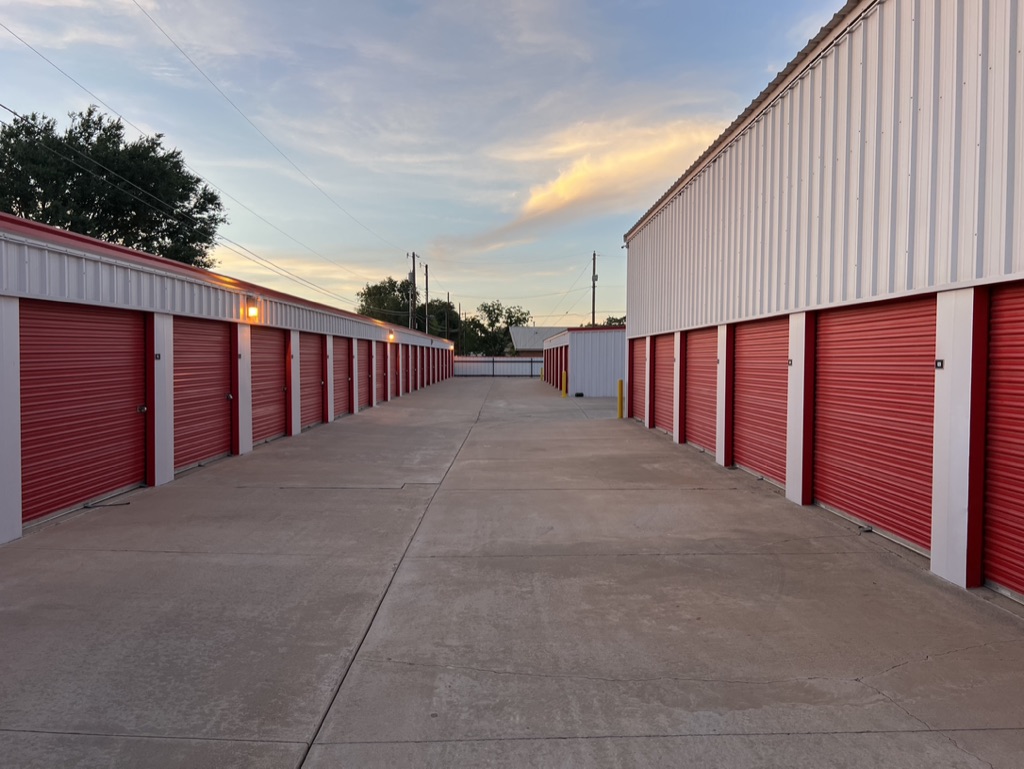 Self Storage Units in Clovis, NM on 7th St
