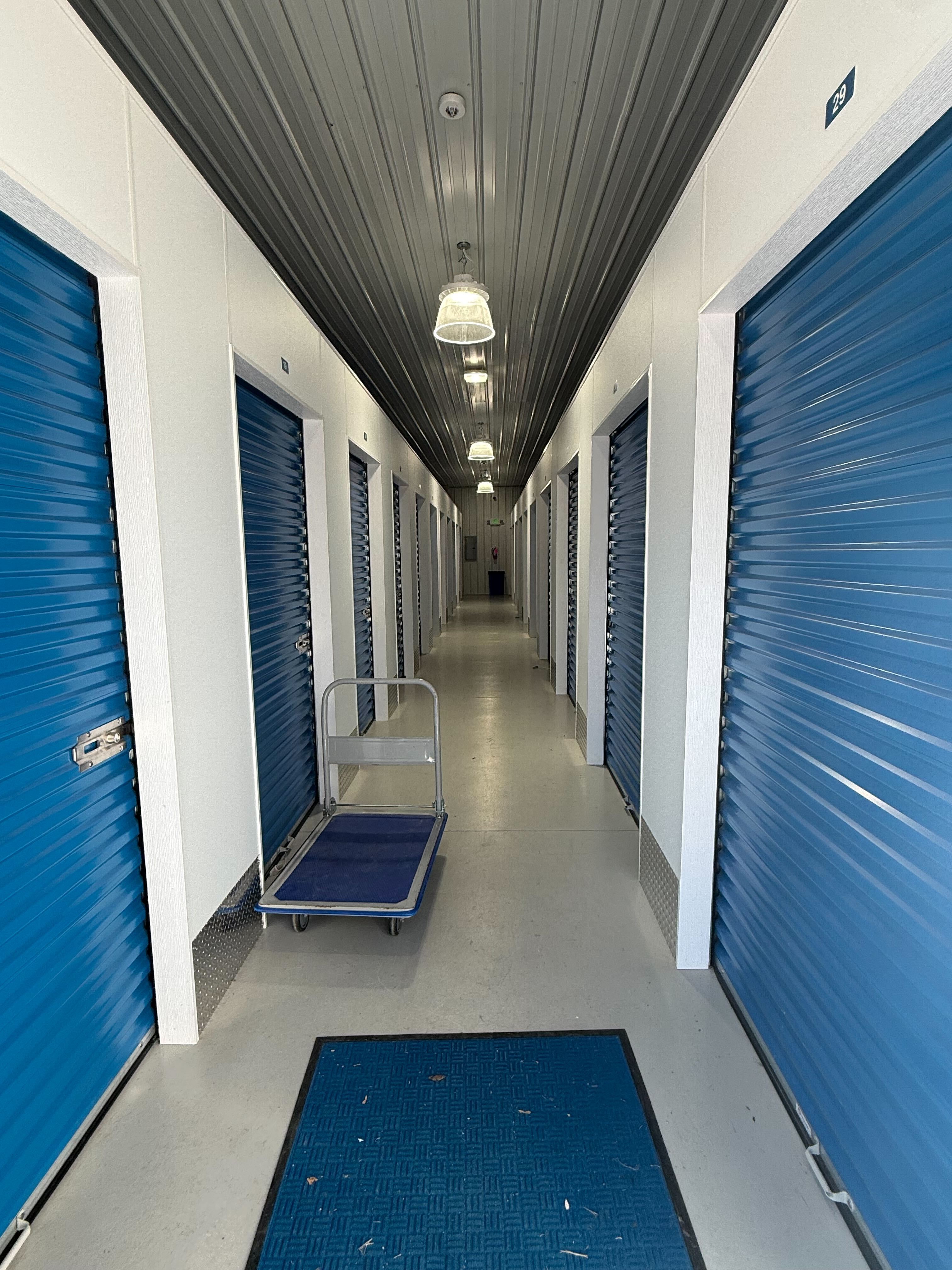 Clean Interior Units in Twin Lakes, WI | 485 Lincoln Dr Clean Interior Units in Twin Lakes, WI | 485 Lincoln Dr