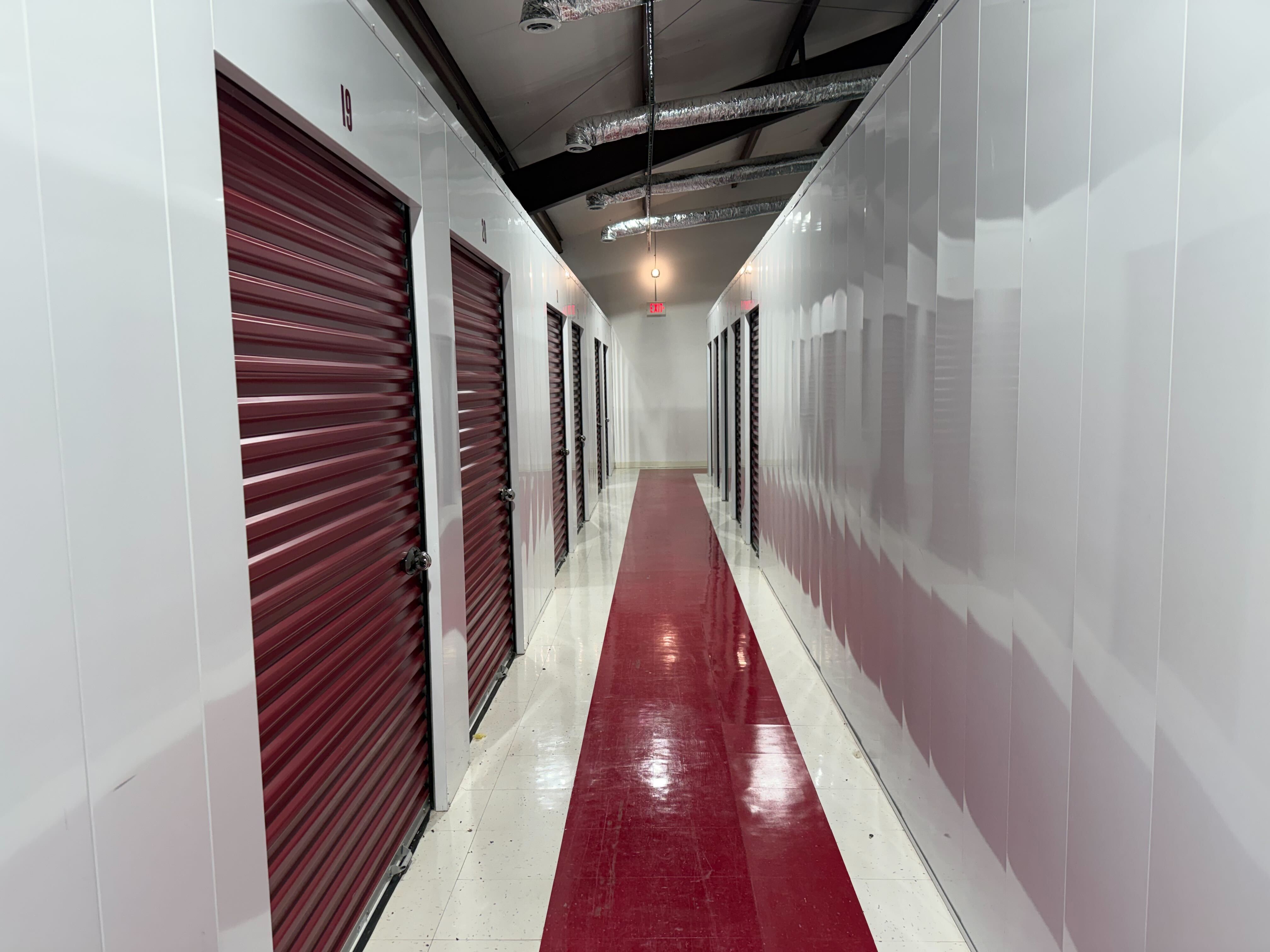 Clean Units in Lake Geneva, WI | N3445 Como Rd