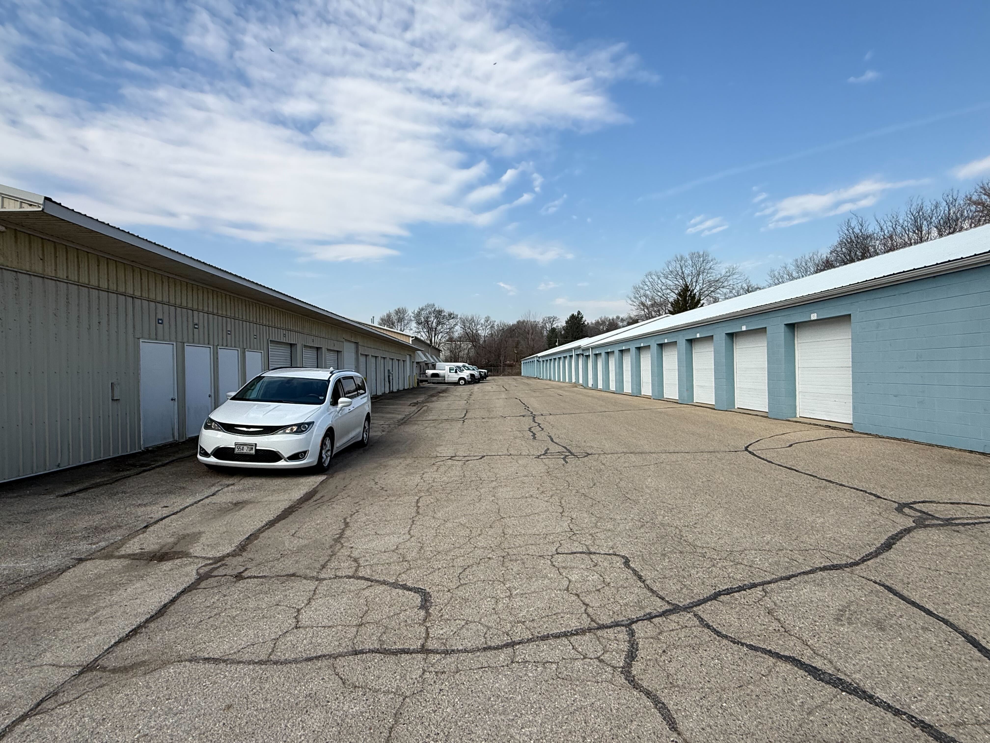 Drive-Up Storage Units in Twin Lakes, WI | 485 Lincoln Dr