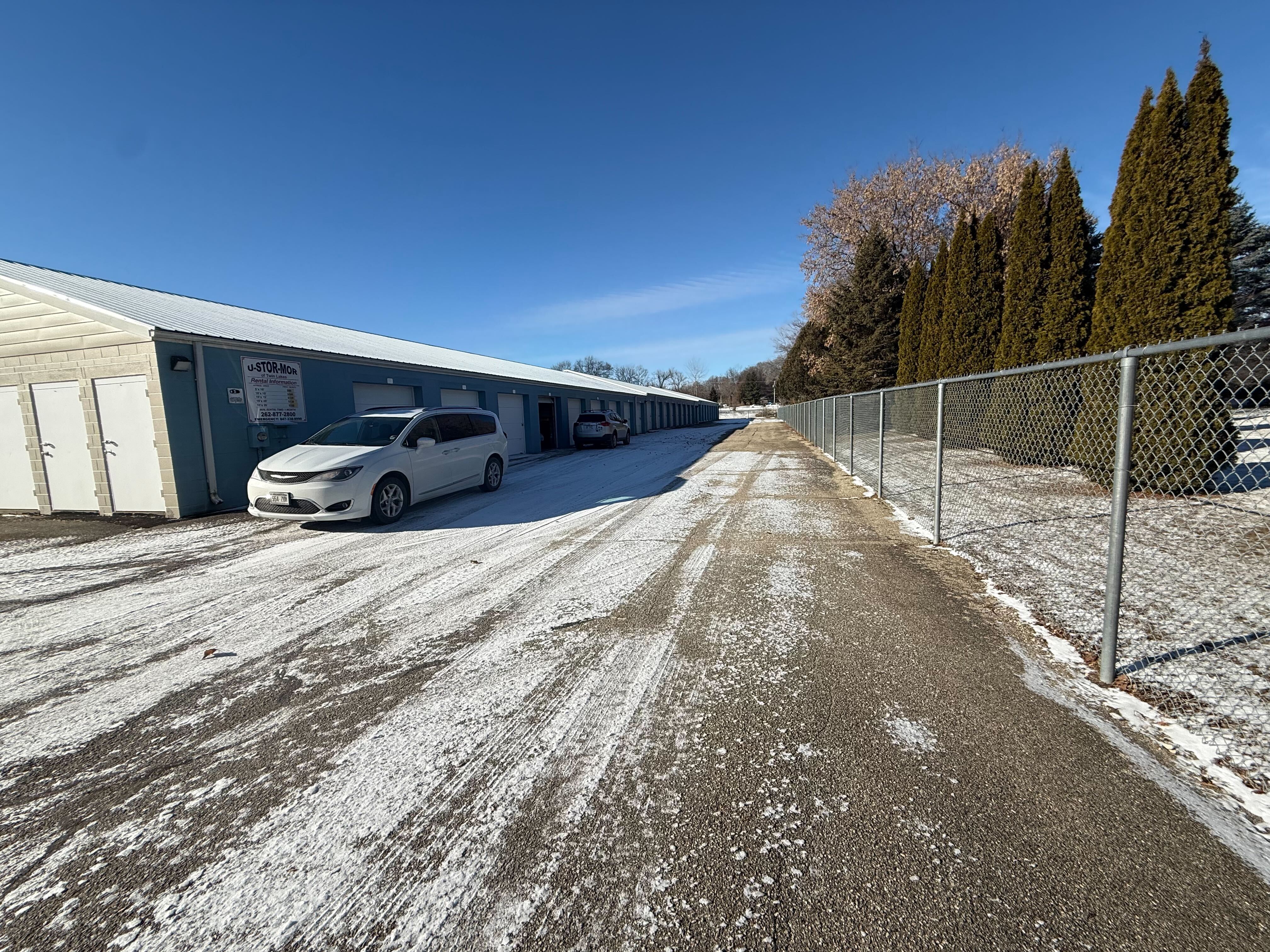 Fenced Storage Facility in Twin Lakes, WI | 485 Lincoln Dr