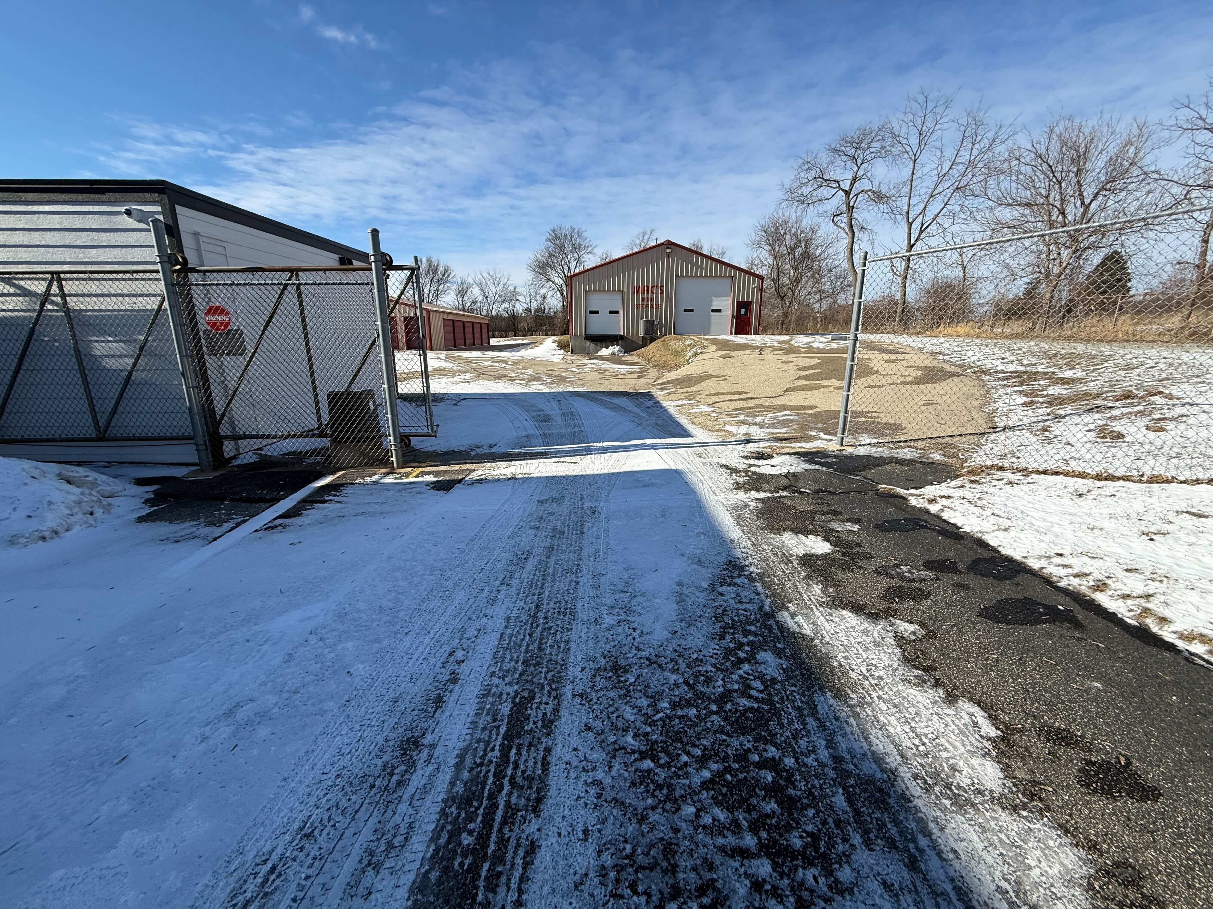 Gated Storage Facility in Lake Geneva, WI | N3445 Como Rd