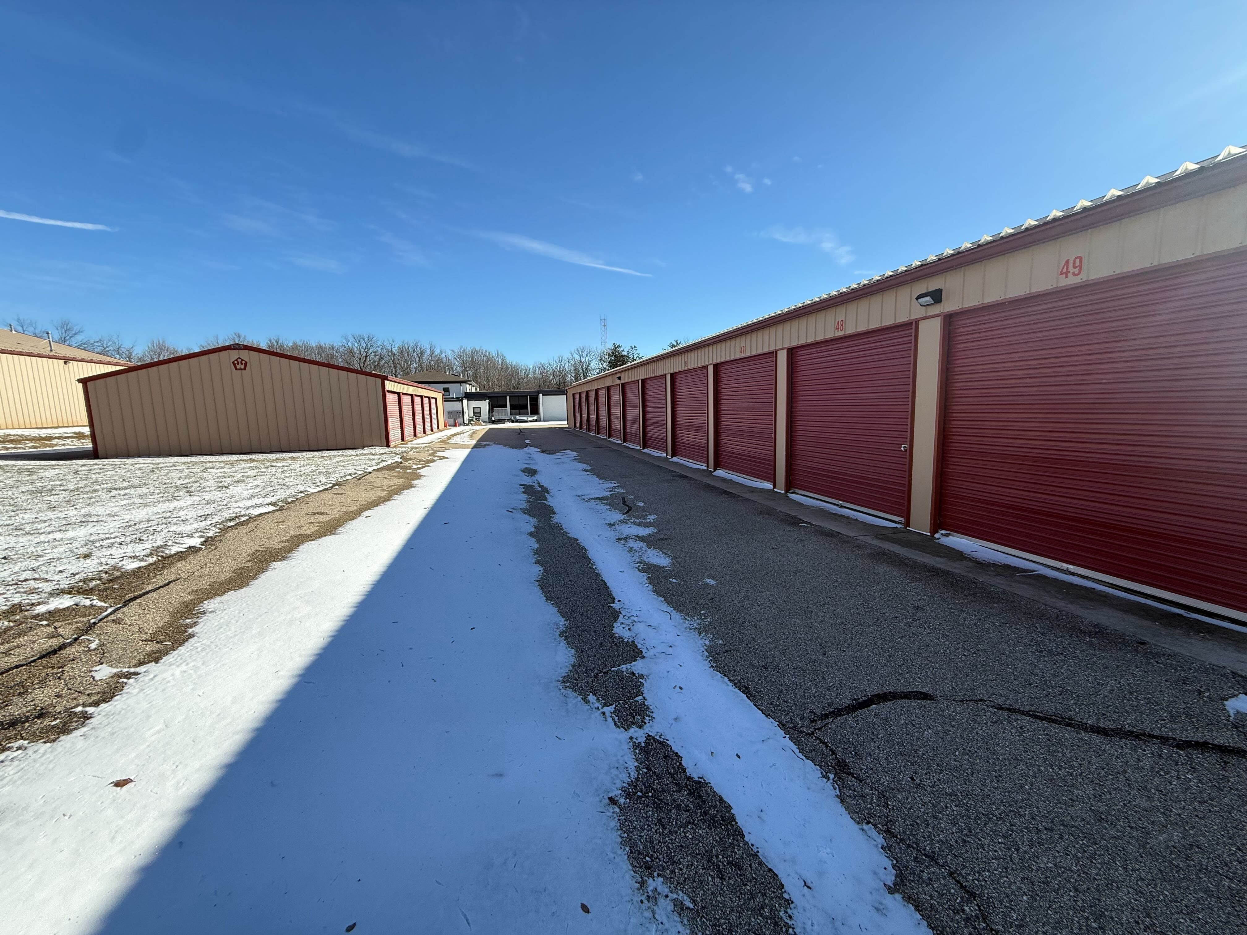 Large Drive-Up Units in Lake Geneva, WI | N3445 Como Rd