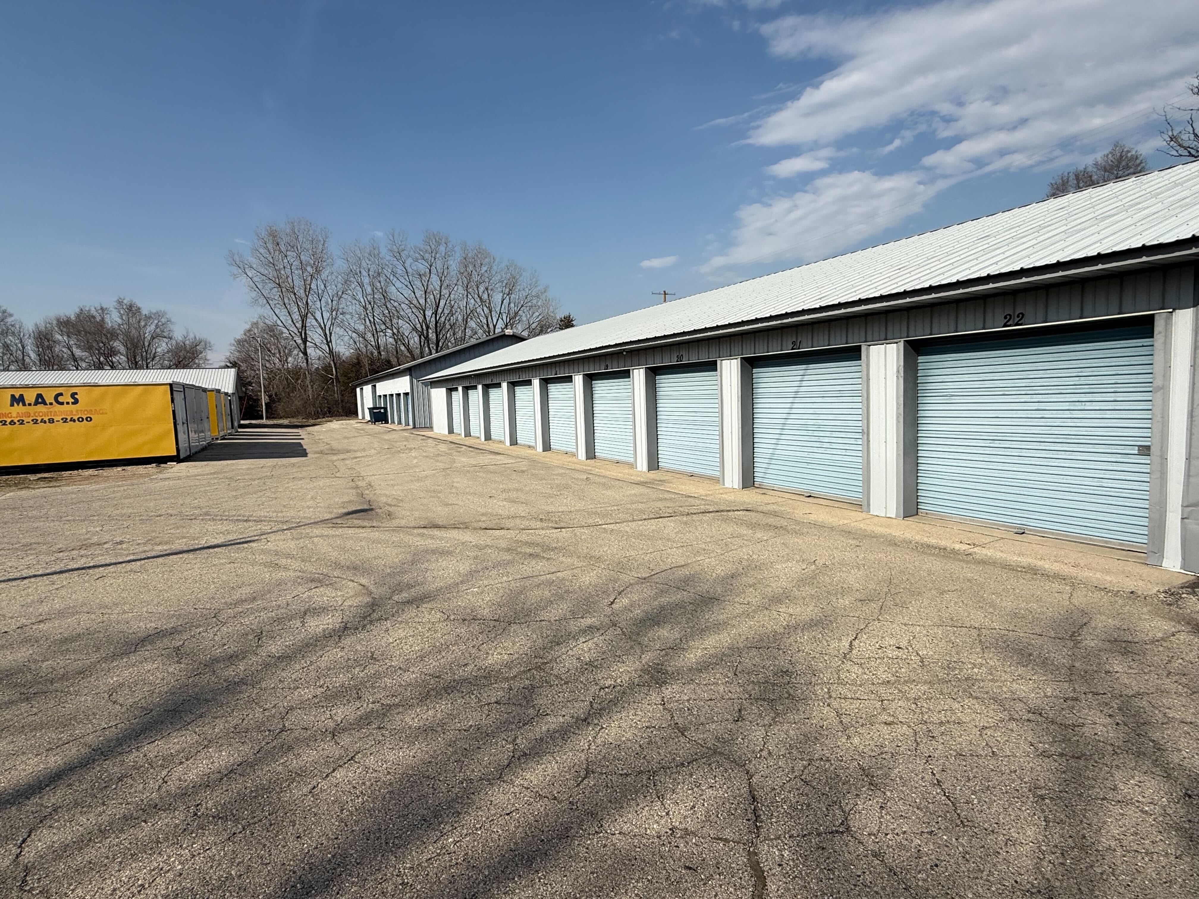 Medium Drive-Up Storage Units in Twin Lakes, WI | 1032 Lance Dr