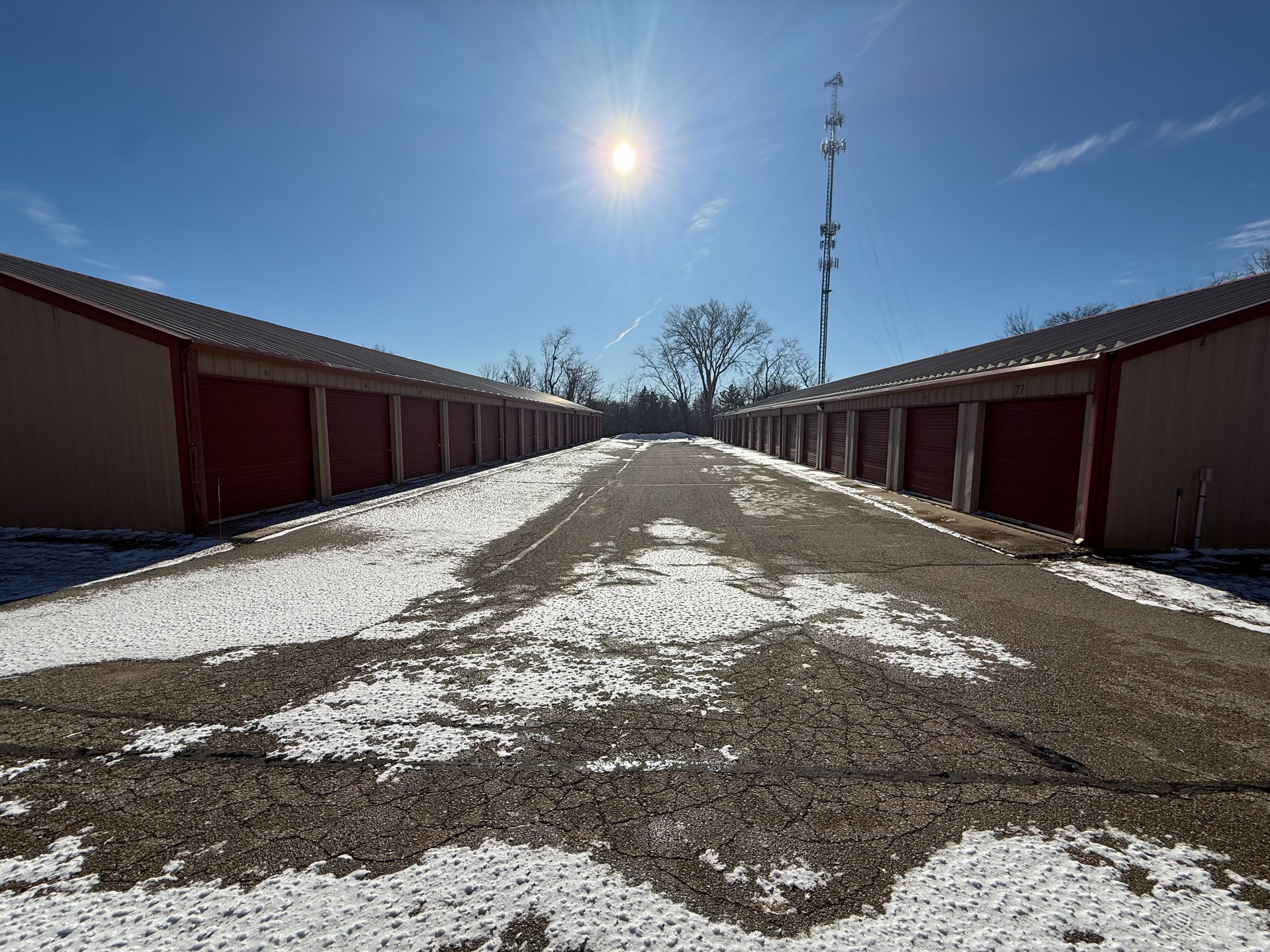 Secure Drive-Up Units in Lake Geneva, WI | N3445 Como Rd