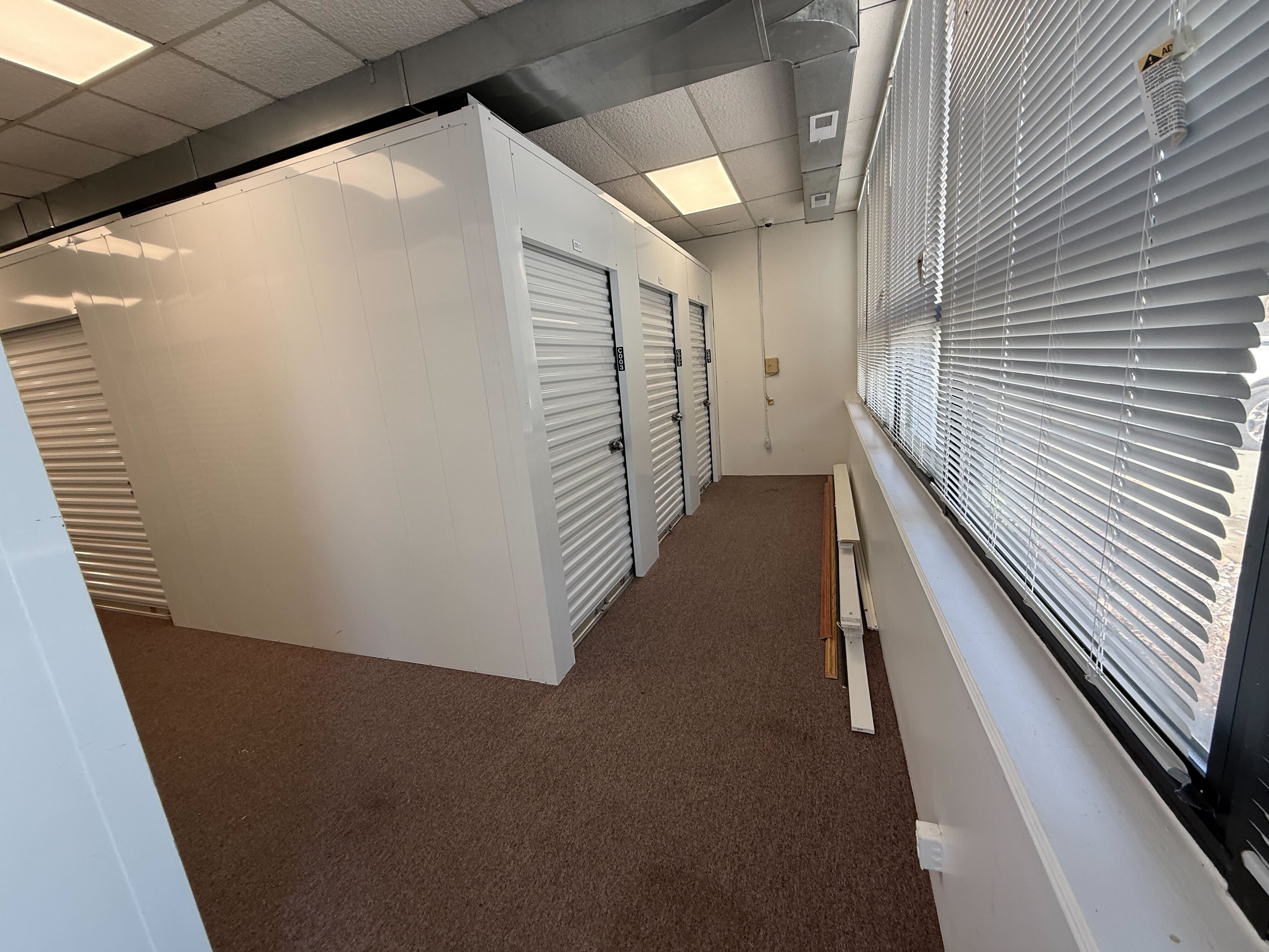 Small Climate-Controlled Units in Lake Geneva, WI | N3445 Como Rd