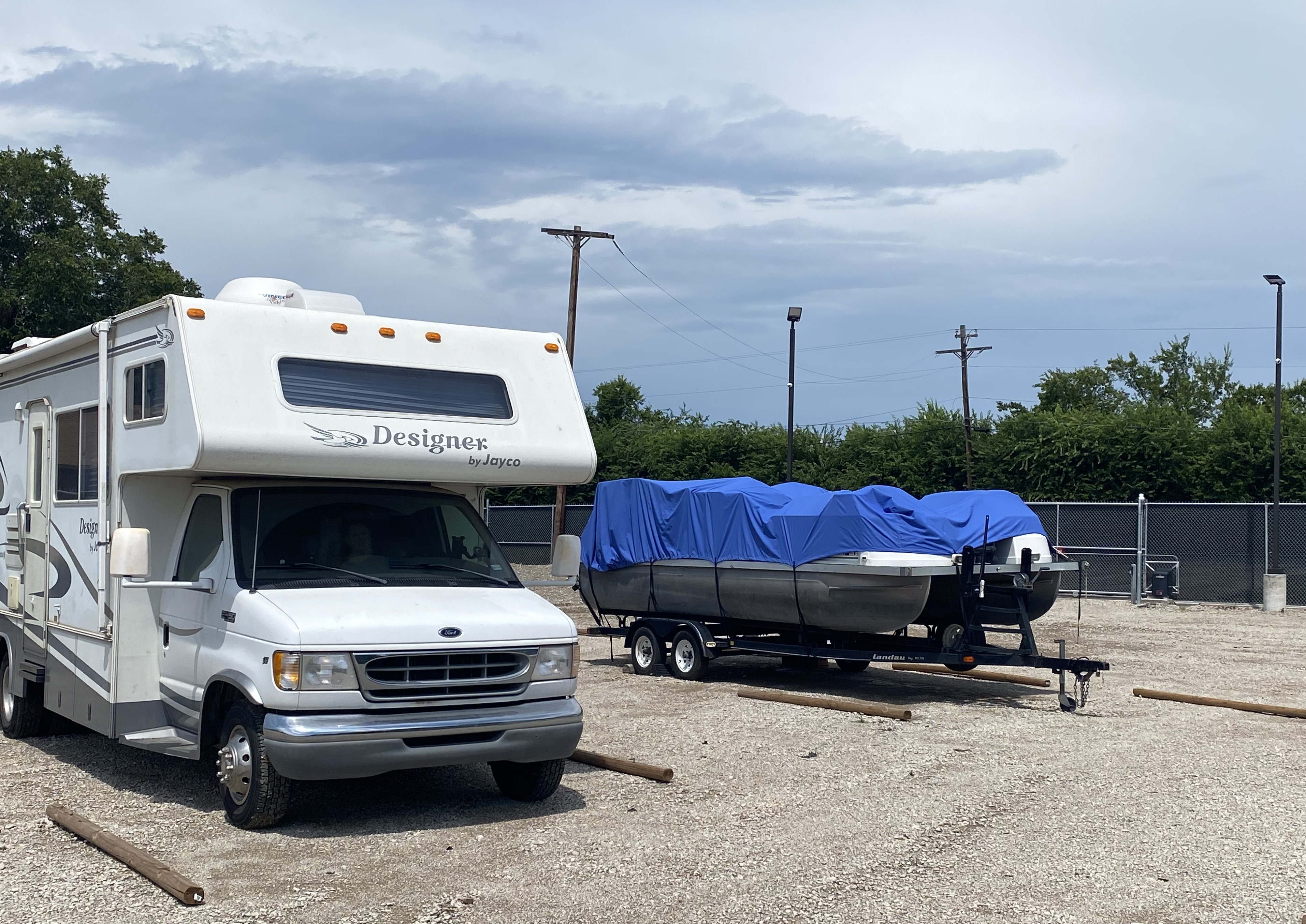Lunker Boat + RV Storage - Outdoor RV/Vehicle Parking in Nevada, TX 