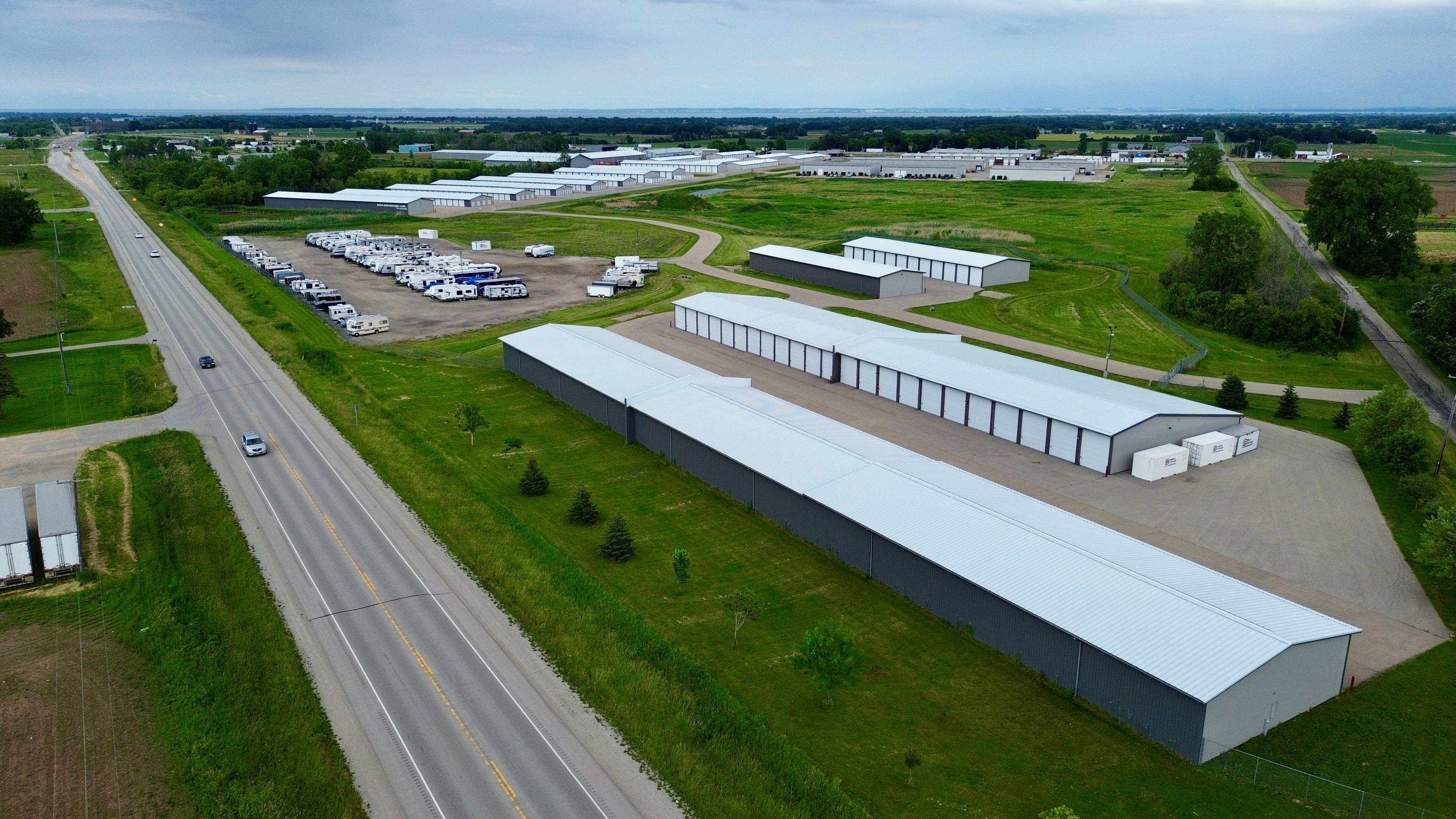 Barr Storage & Warehousing 1375 Planeview Drive Oshkosh, WI 54904