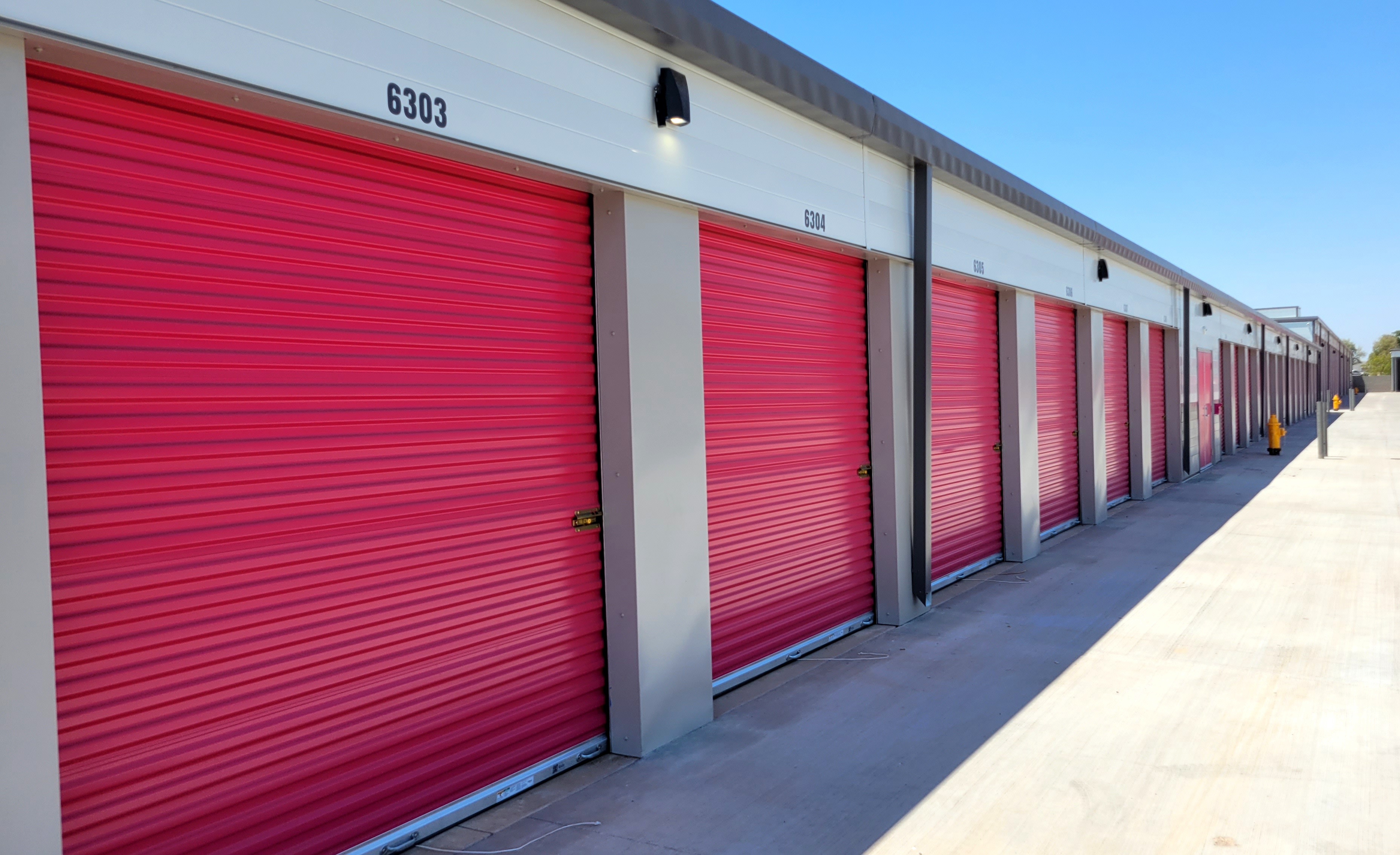 Drive Up and Enclosed RV Storage At Pink Door