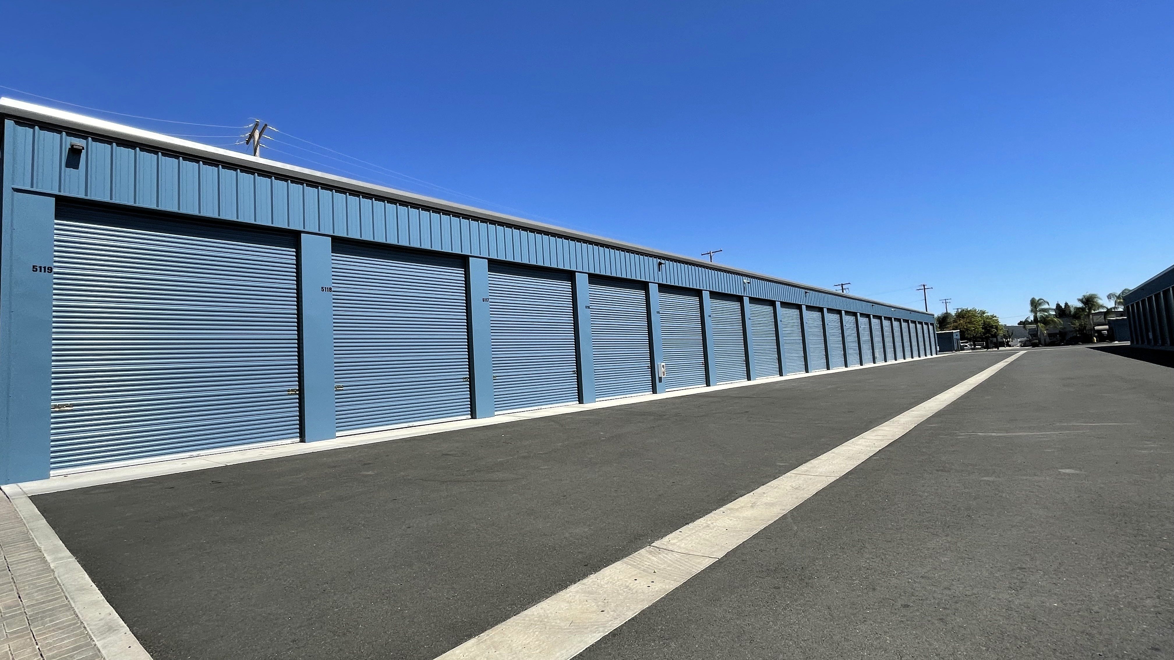 Enclosed RV Storage & Parking Units