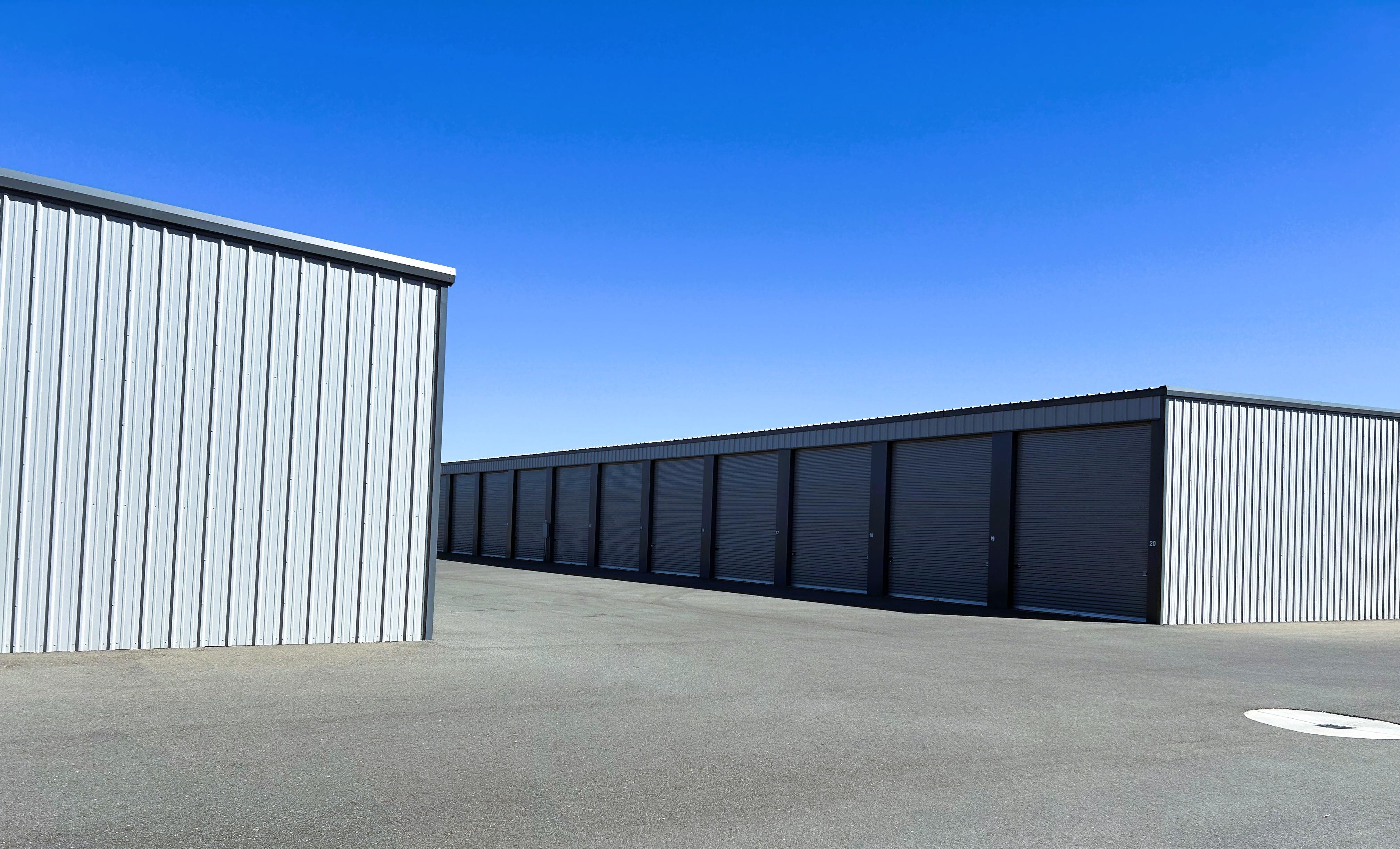 Indoor RV Storage in Yuma, AZ Indoor RV Storage in Yuma, AZ