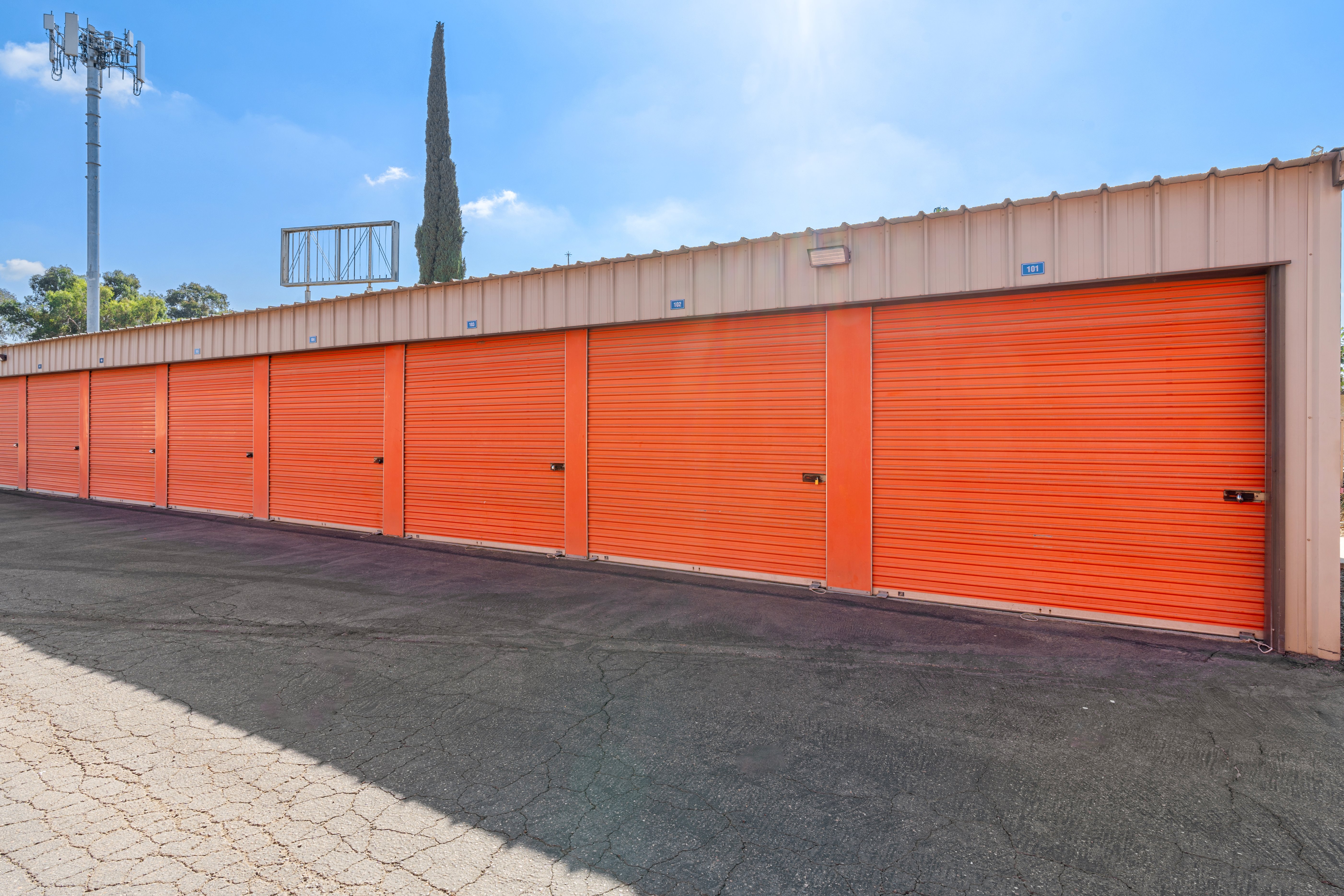 Self Storage Units in Madera, CA | Madera Secure Storage
