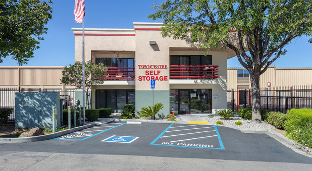 Towncentre Self Storage in Brentwood, CA