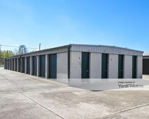 Small Storage Units in Chalmette, LA