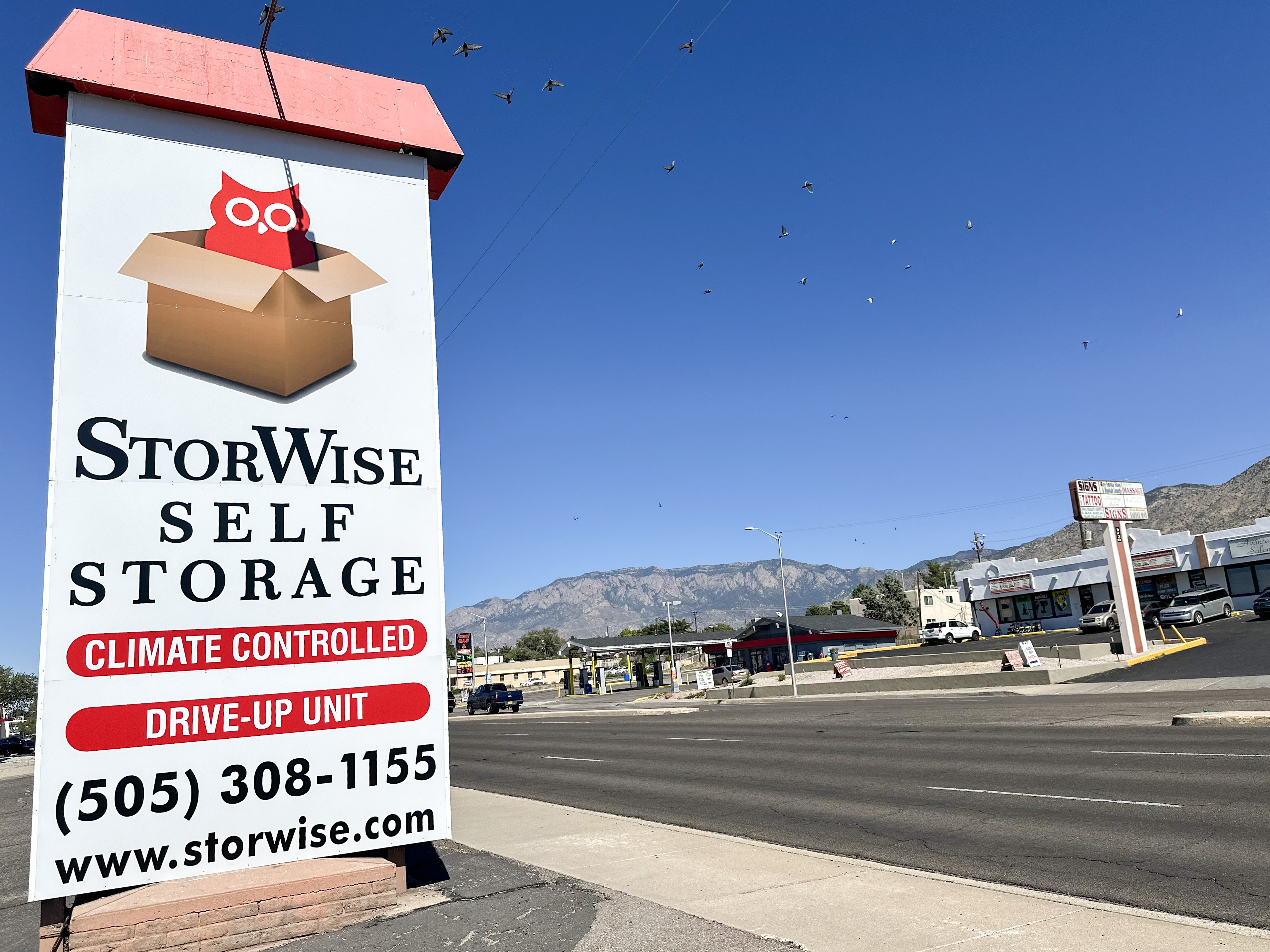 StorWise Juan Tabo Frontage 