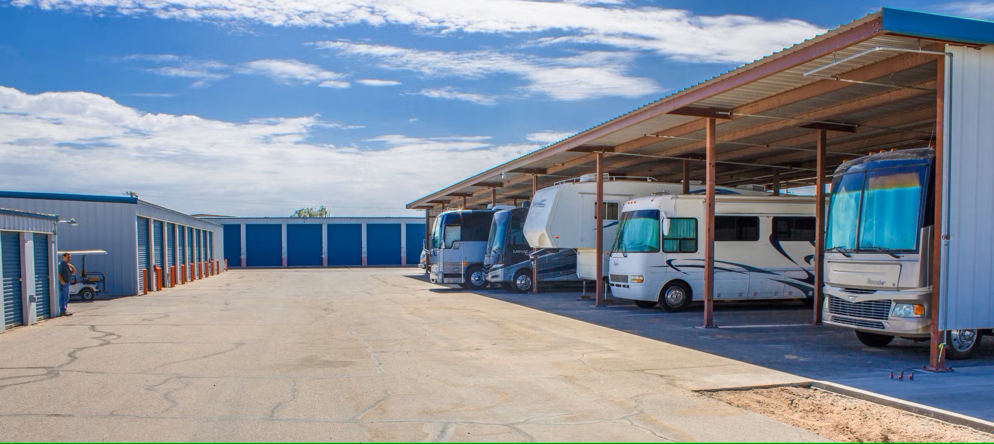 StorWise, Yuma covered parking