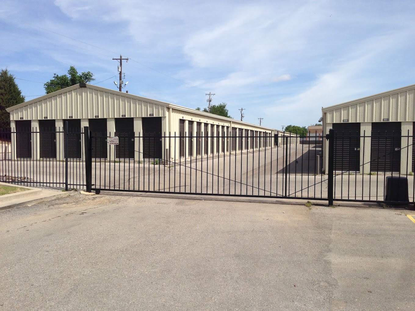 16th Street Storage 4515 NW 16th St Oklahoma City, OK 73127