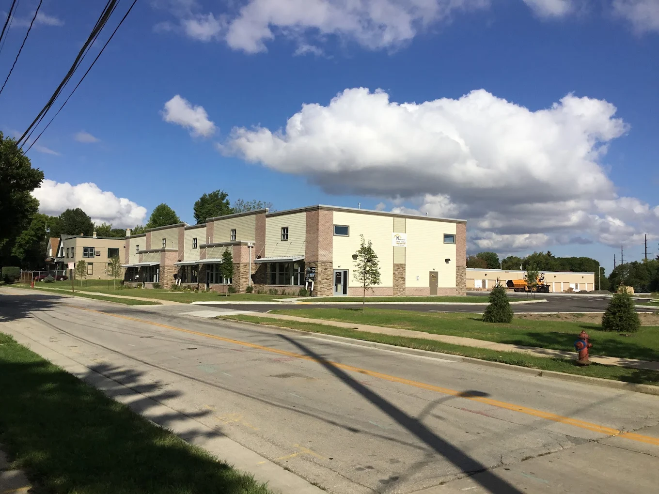 secured units in  St. Francis, WI