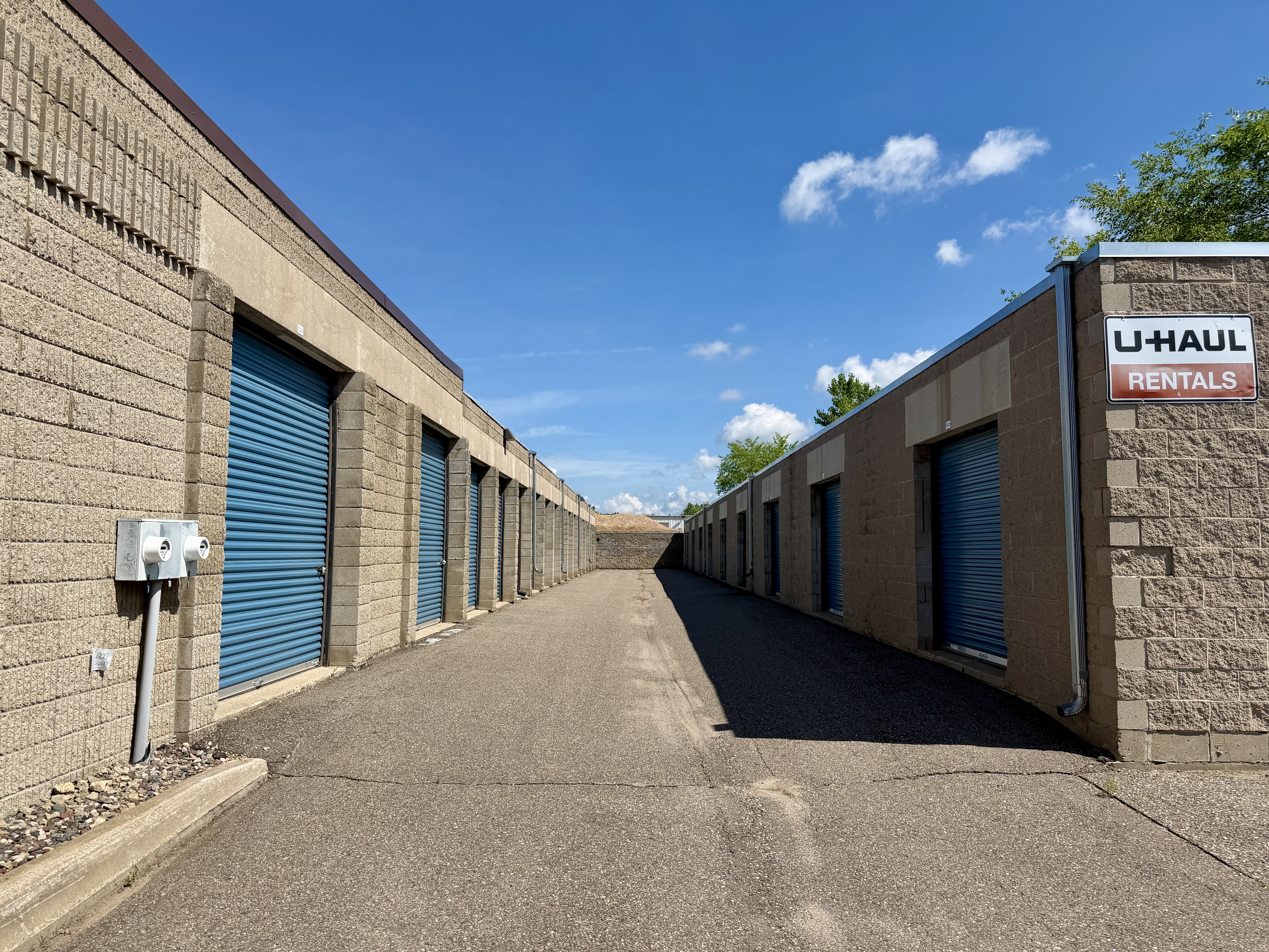 Drive Up Access in Long Lake, MN