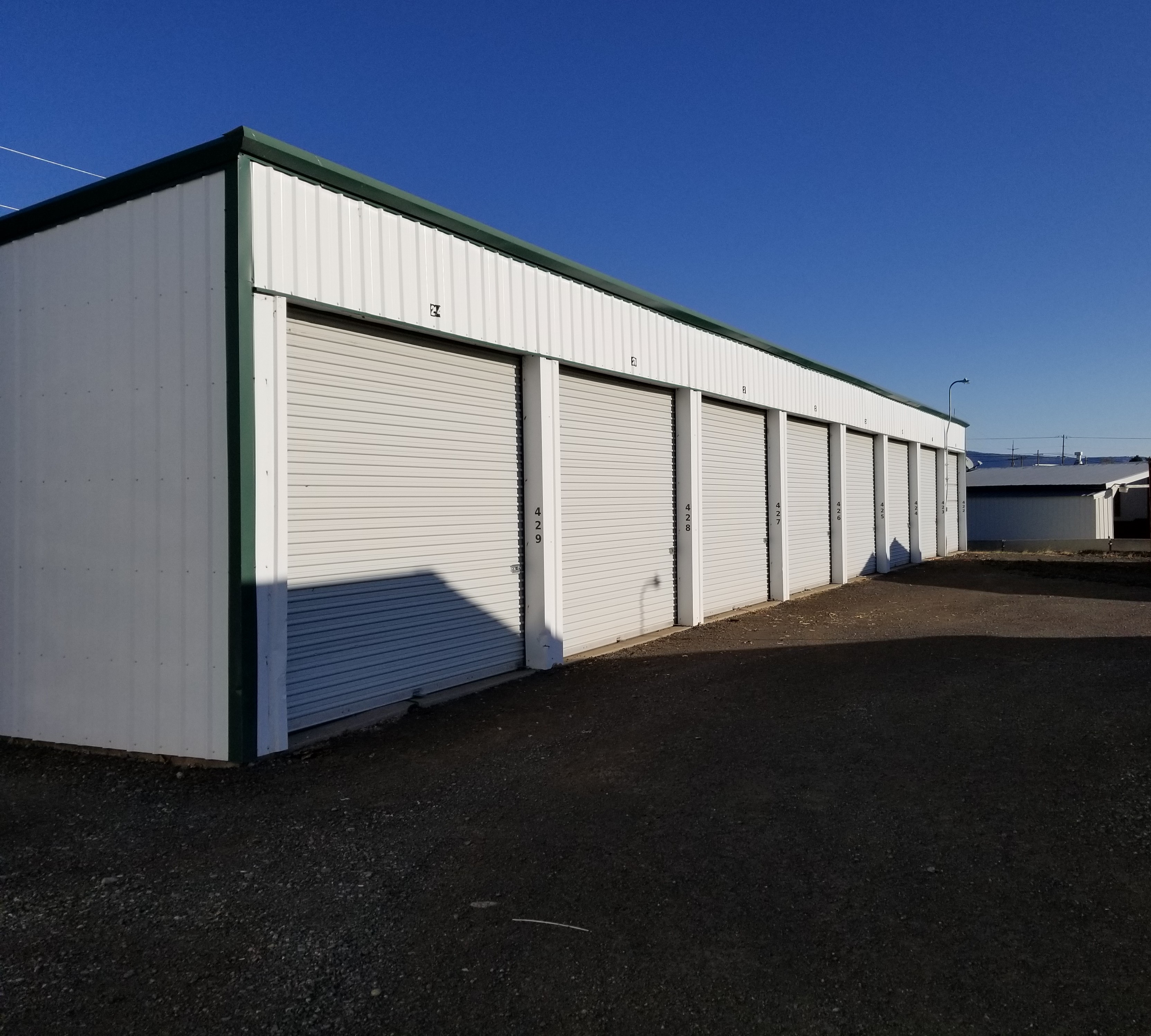 Large storage units