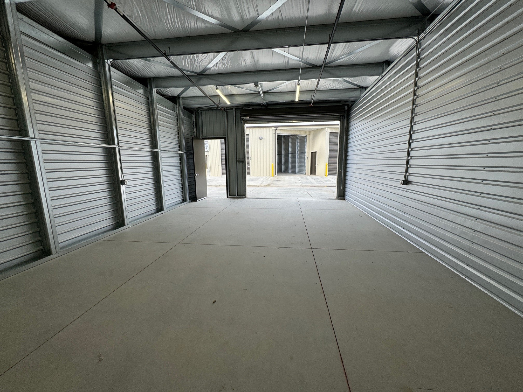 Extra Large Storage   Units in Reedley: Industrial Storage