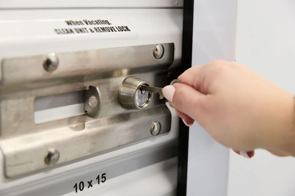 storage for humidity sensitive items