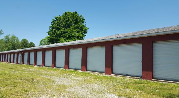 Row of self storage units in Proctorville, OH