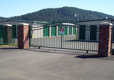 secured units in Cottage Grove, OR