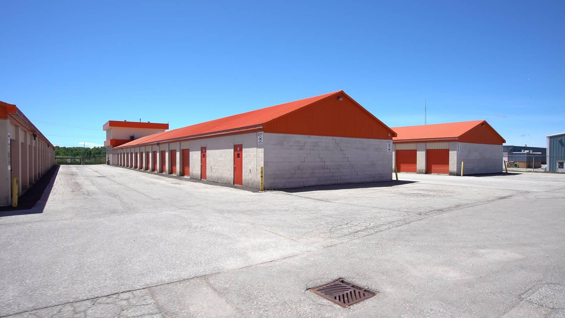 Drive-Up Storage Units in Owen Sound, ON