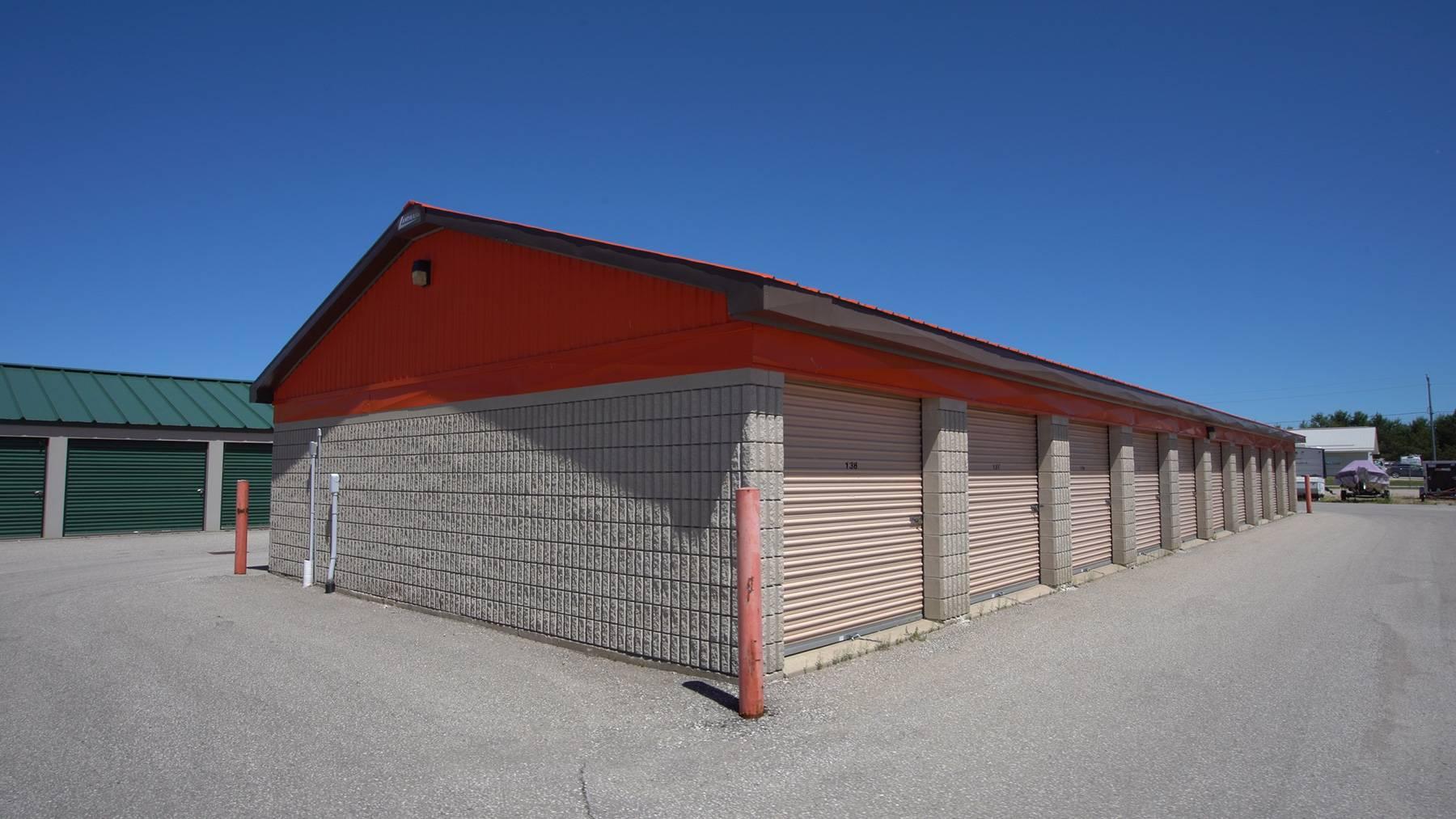 Drive Up Storage Units in Port Elgin, ON