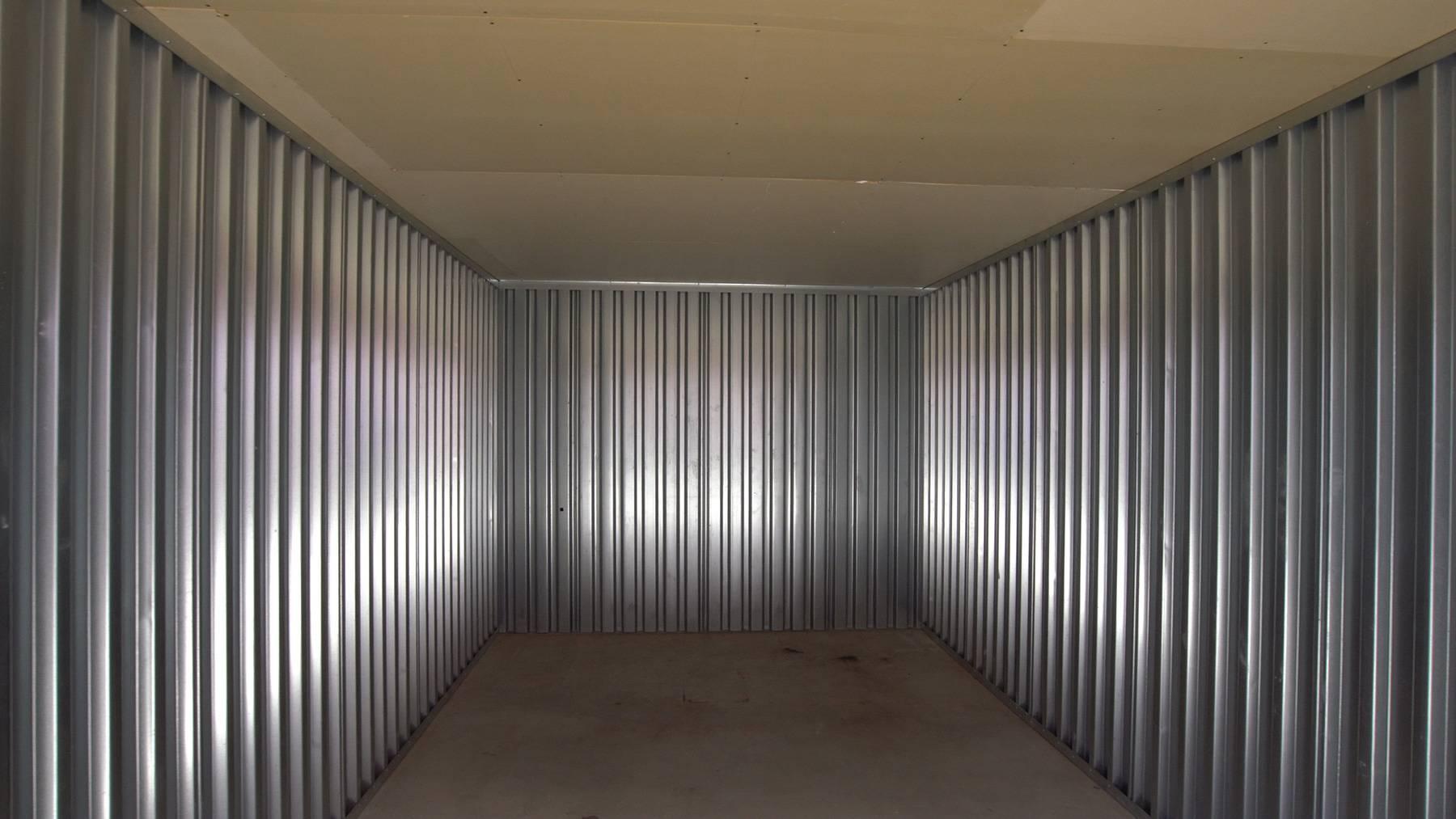 Large Storage Unit in Owen Sound, ON
