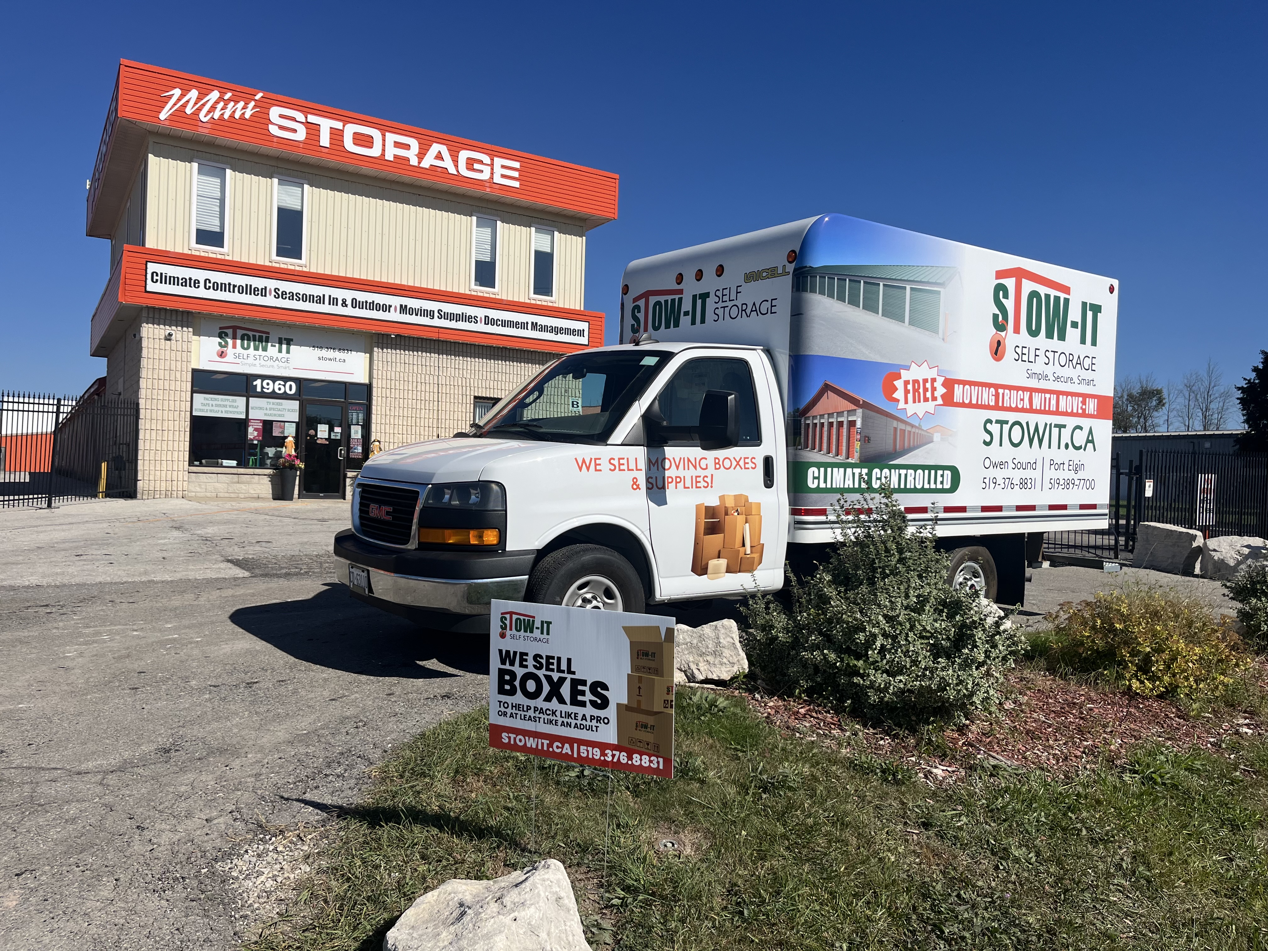 Free Truck Rental with Storage Move In & We Sell Boxes!