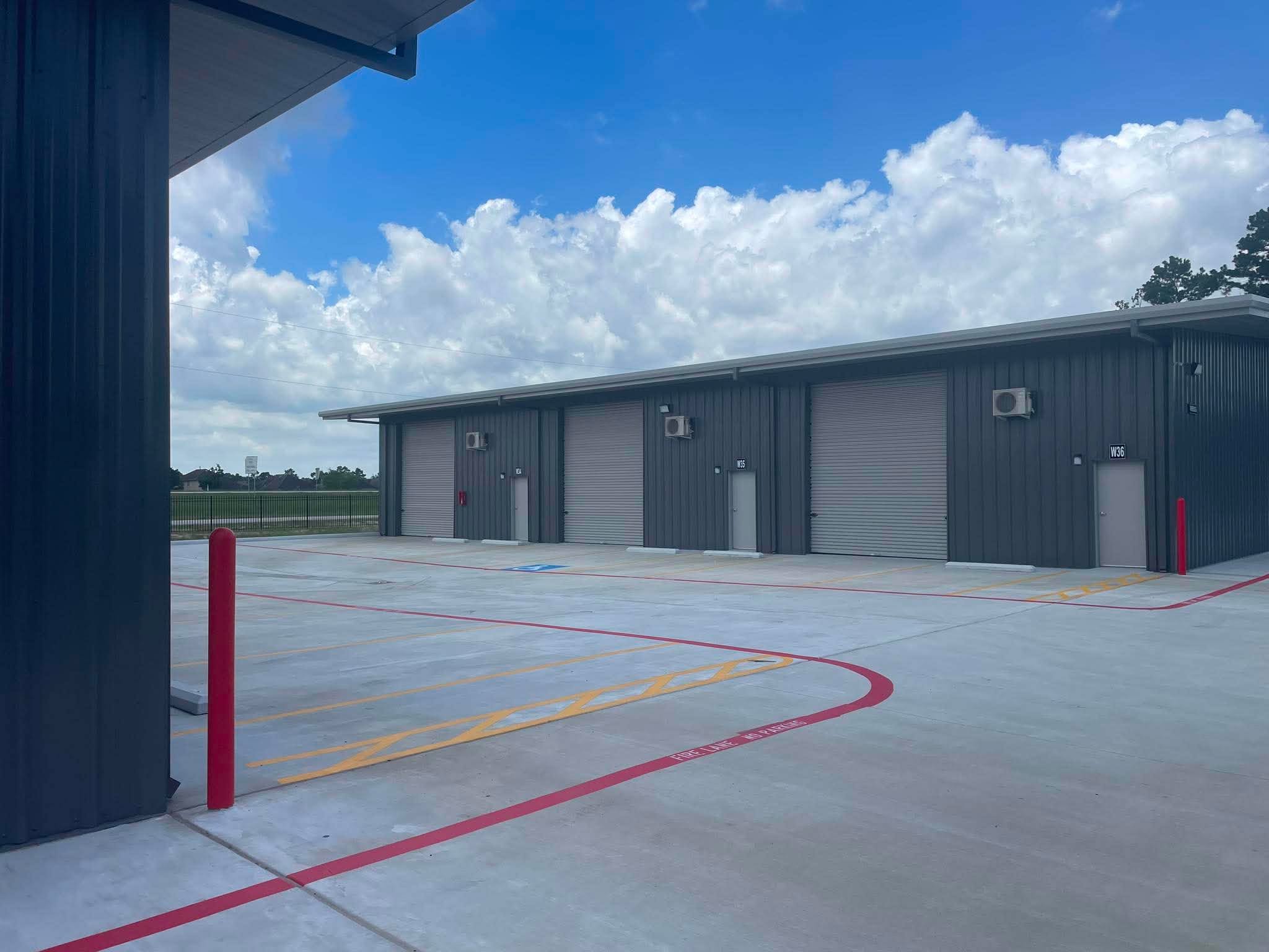 Modern Warehouse Space in Porter, TX