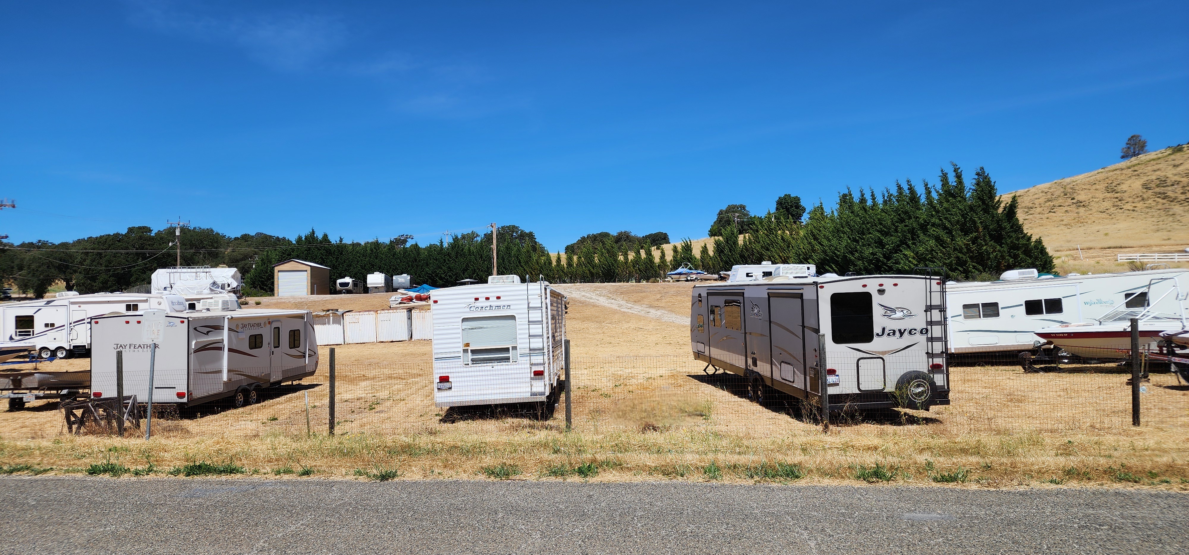 San Antonio Storage in Bradley, CA 93426