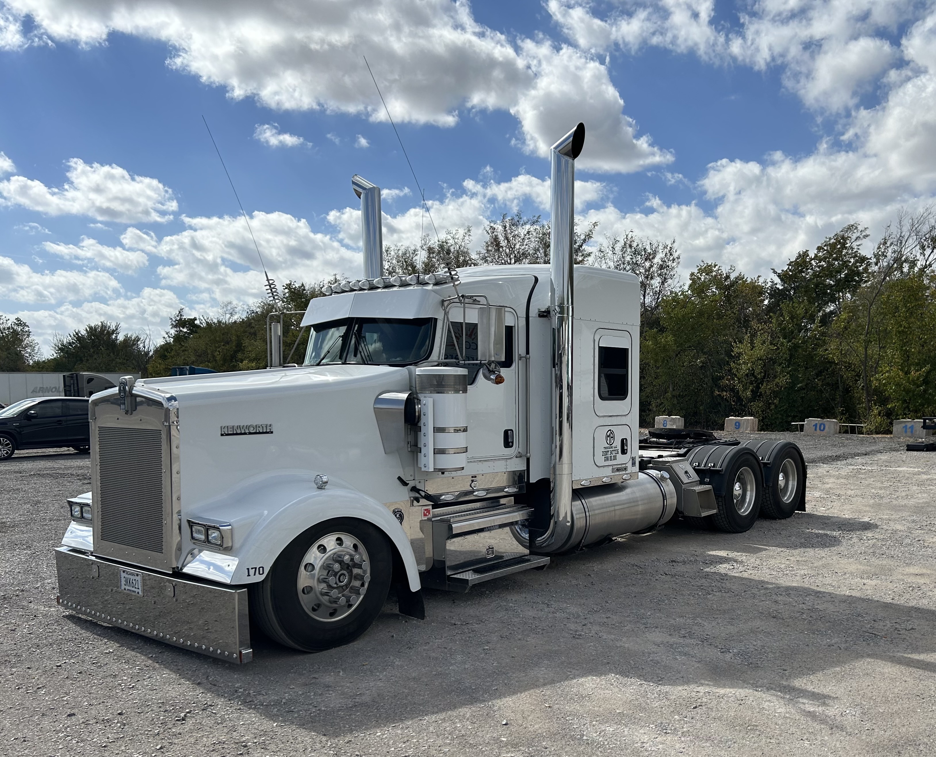 Truck parking in OKC, OK