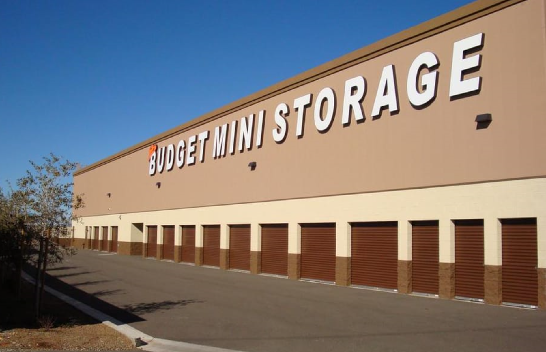 Self Storage Units in Arizona & California | Advantage Management