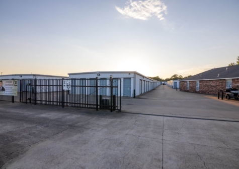 Fenced & Gated Self Storage in Waxahachie, TX