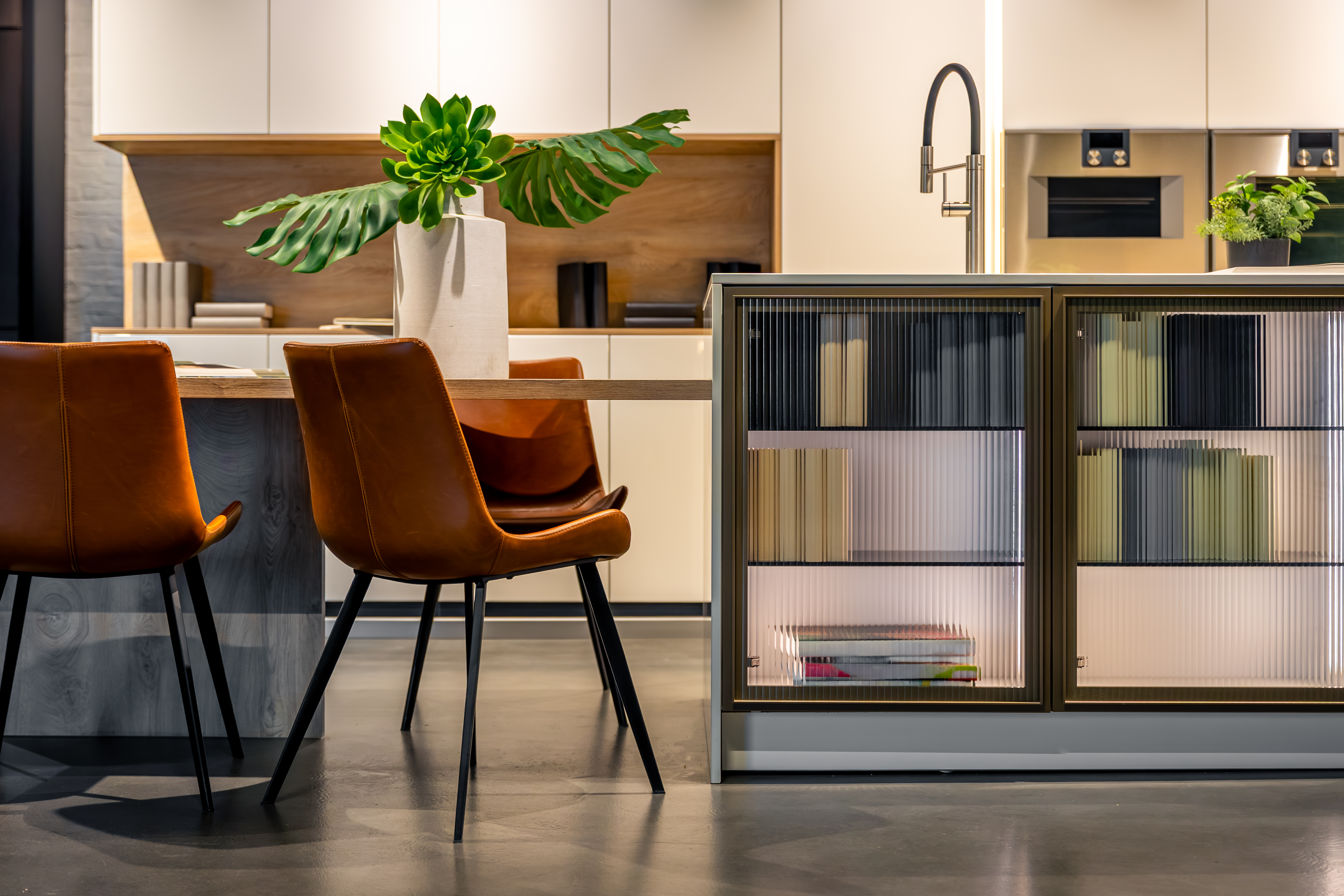 Home Staging Storage Greenville Home Sellers Home staging storage in Greenville helps sellers declutter and present a clean, staged home for buyers