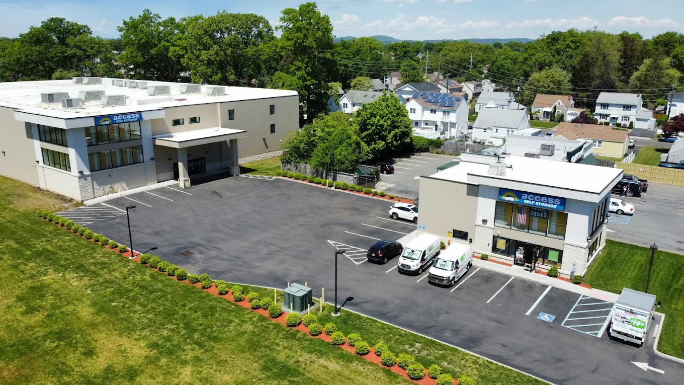 Bright Box Self Storage - Saddle Brook 635 N. Midland Ave Saddle Brook, NJ 07663
