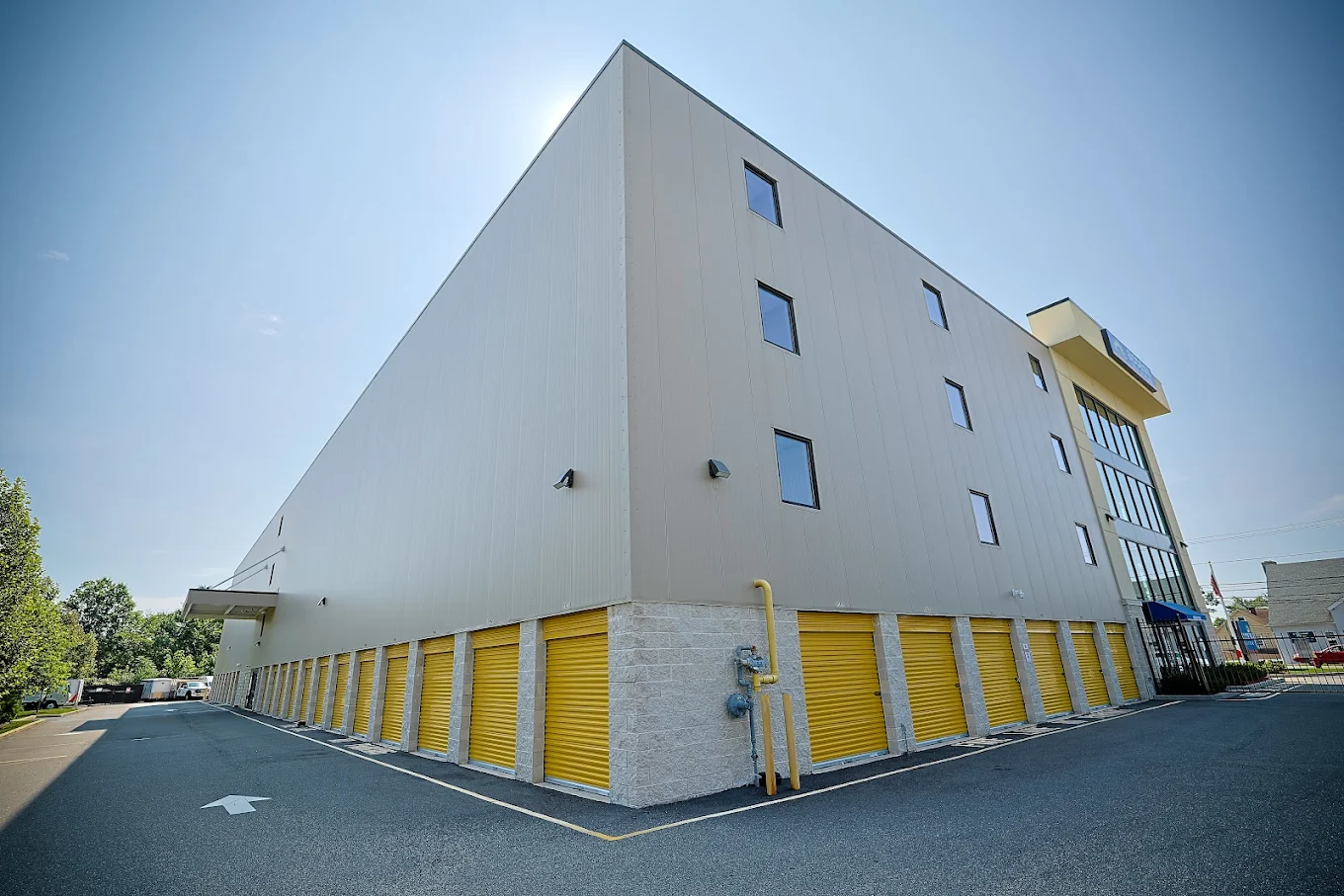 Bright Box Self Storage - Clifton 196 Piaget Ave Clifton, NJ 07011