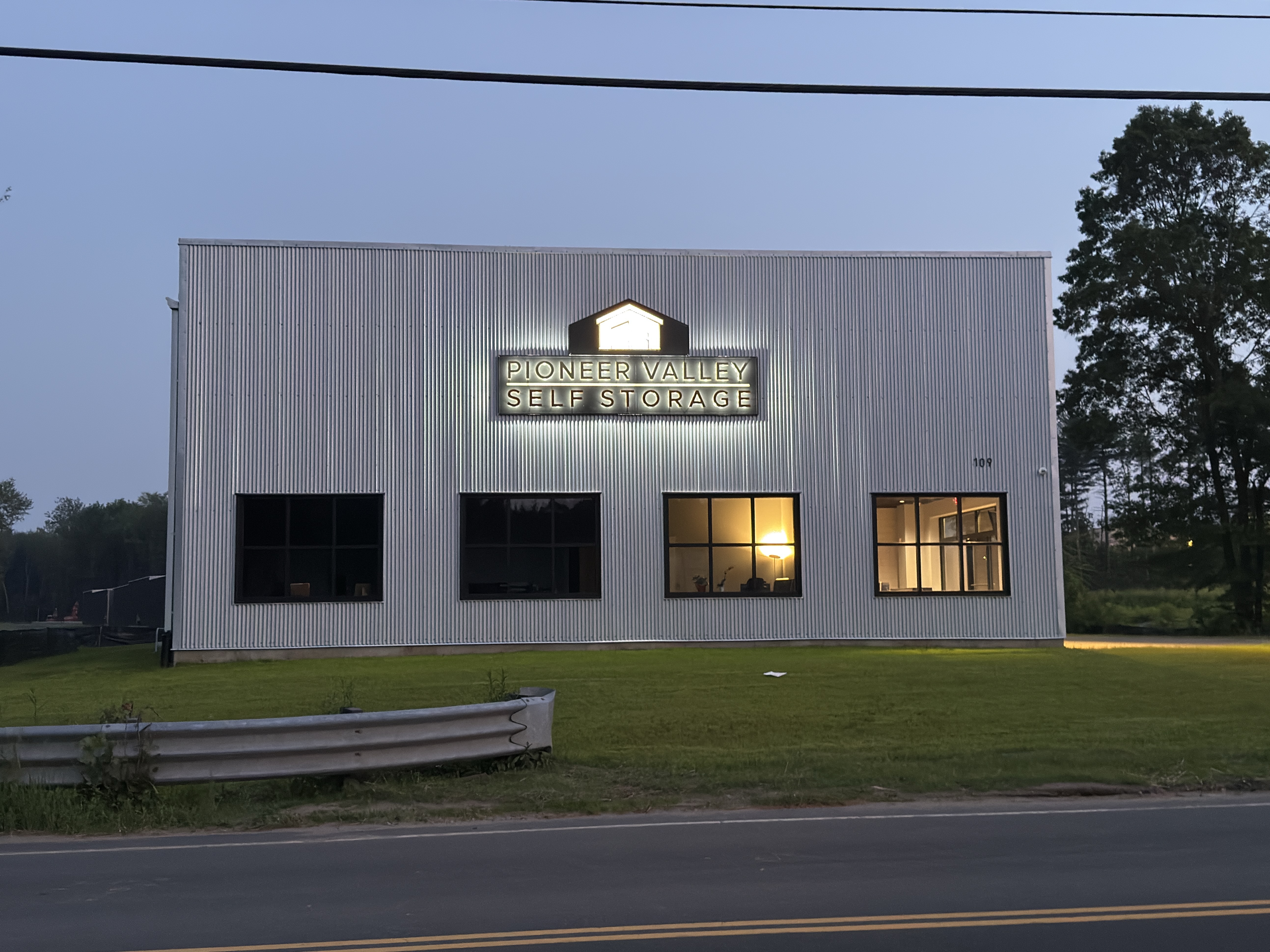 Pioneer Valley Self Storage