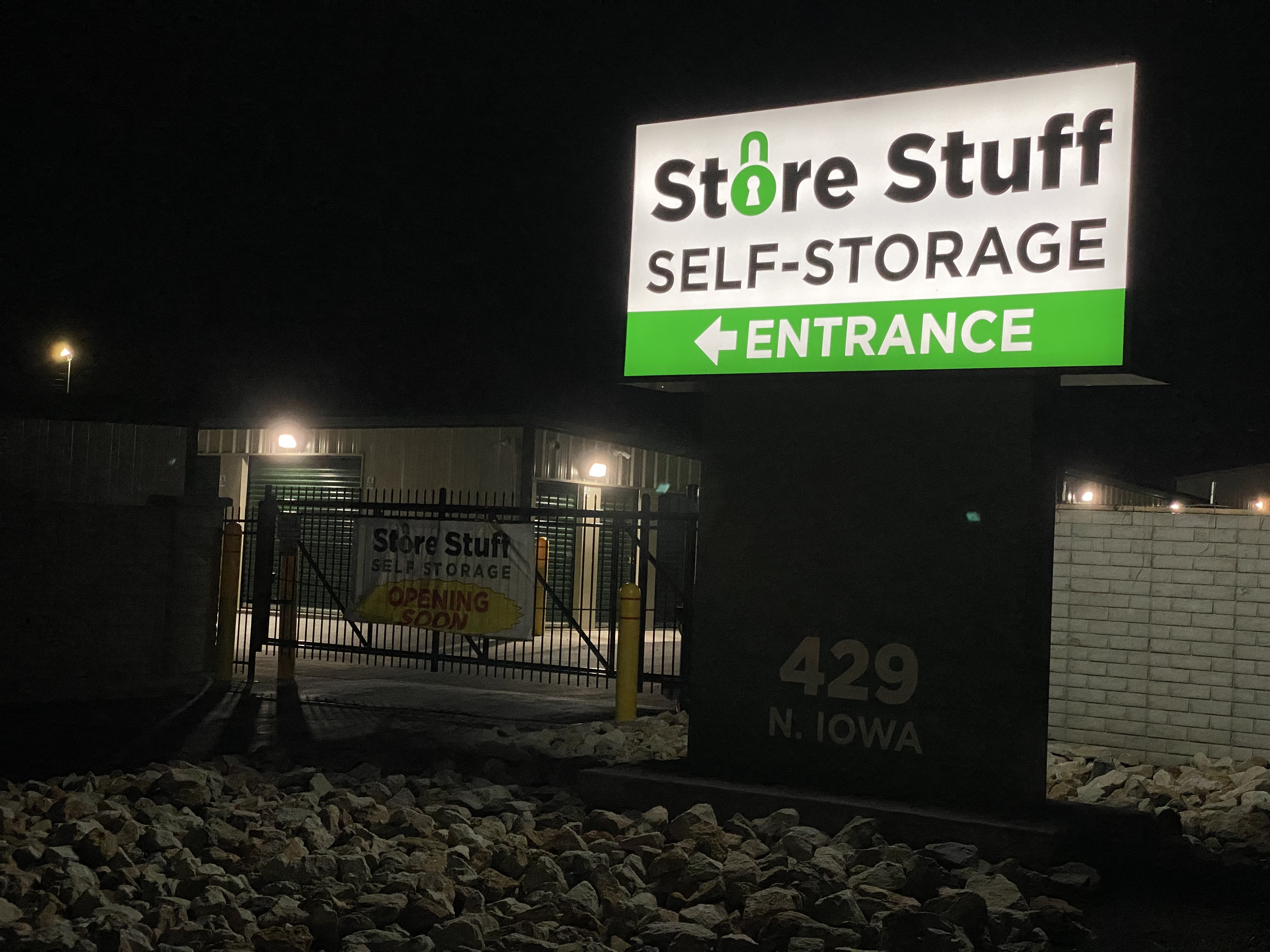Self storage units in Lawrence, KS