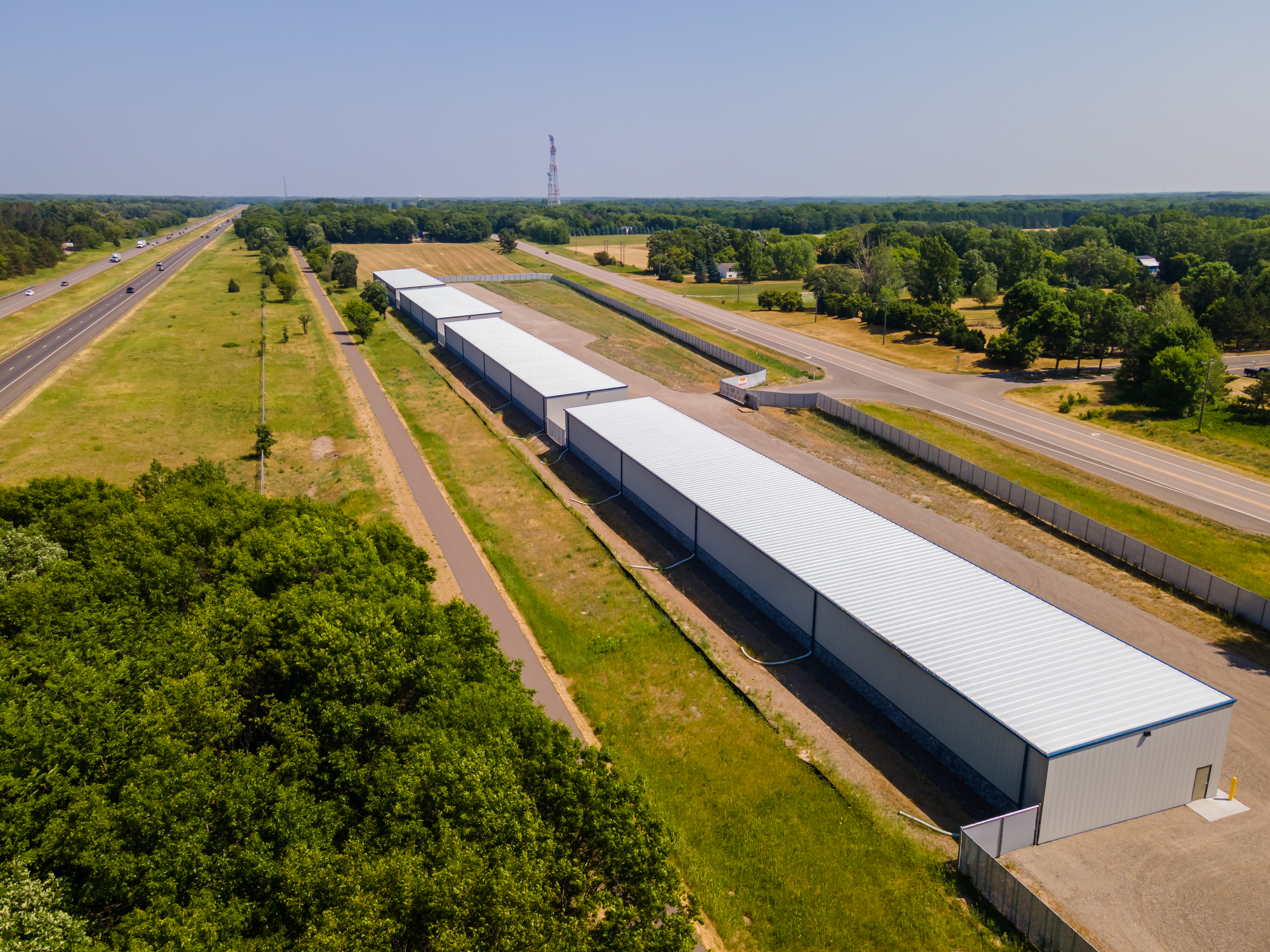 Hallberg Storage - Wyoming 26470 Fallbrook Ave   Wyoming MN 55092