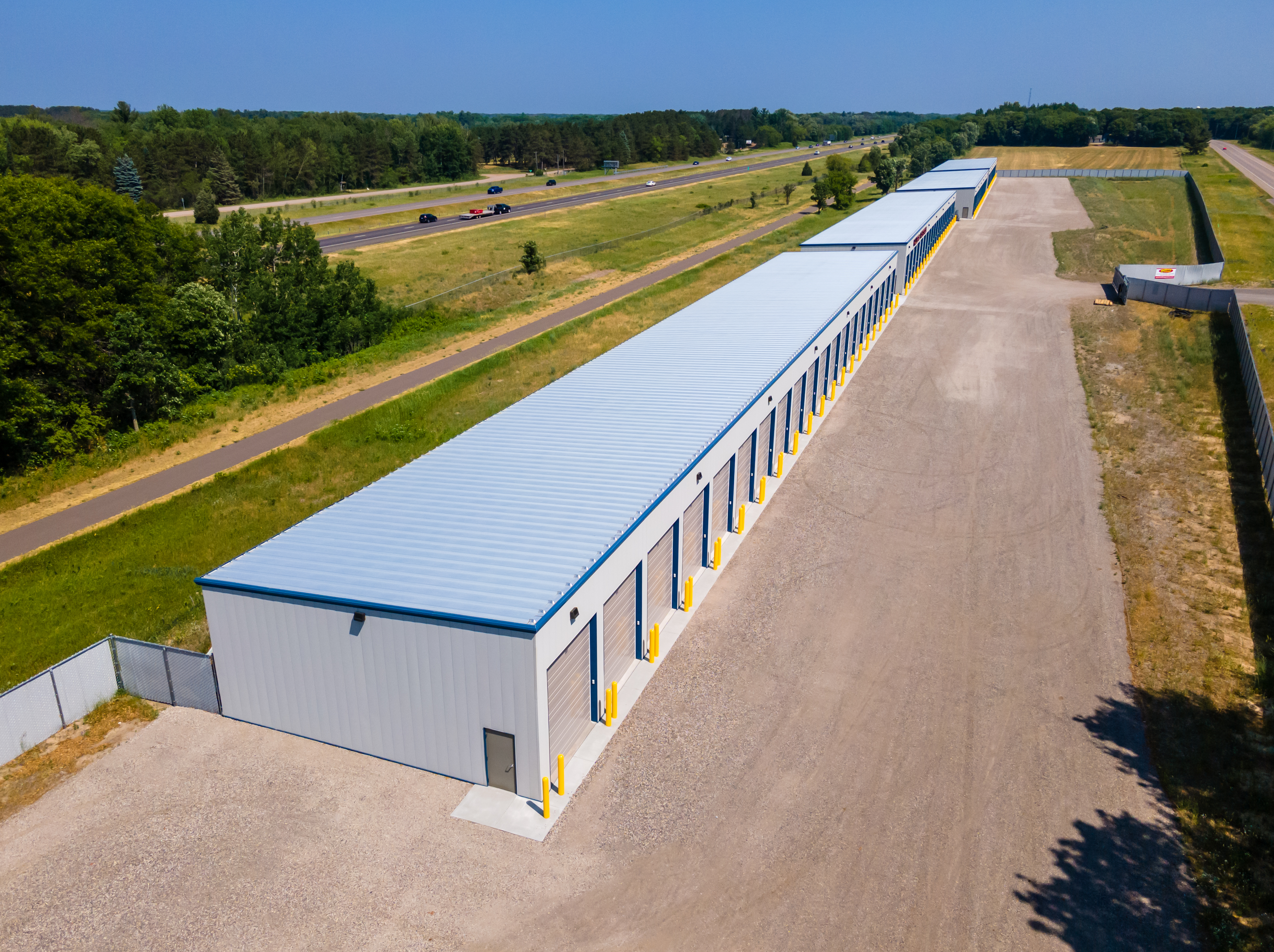 Hallberg Storage - Wyoming 26470 Fallbrook Ave   Wyoming MN 55092