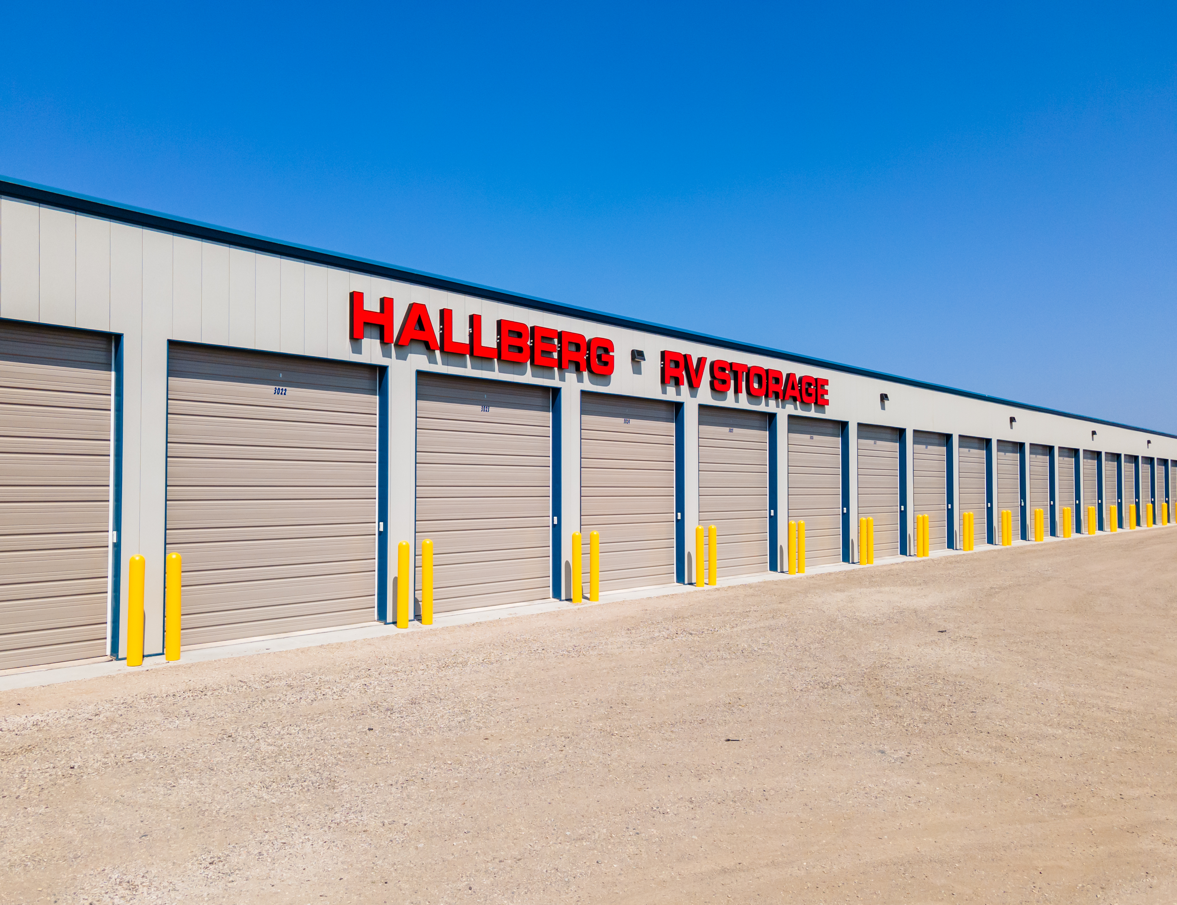 Hallberg Storage - Wyoming 26470 Fallbrook Ave   Wyoming MN 55092