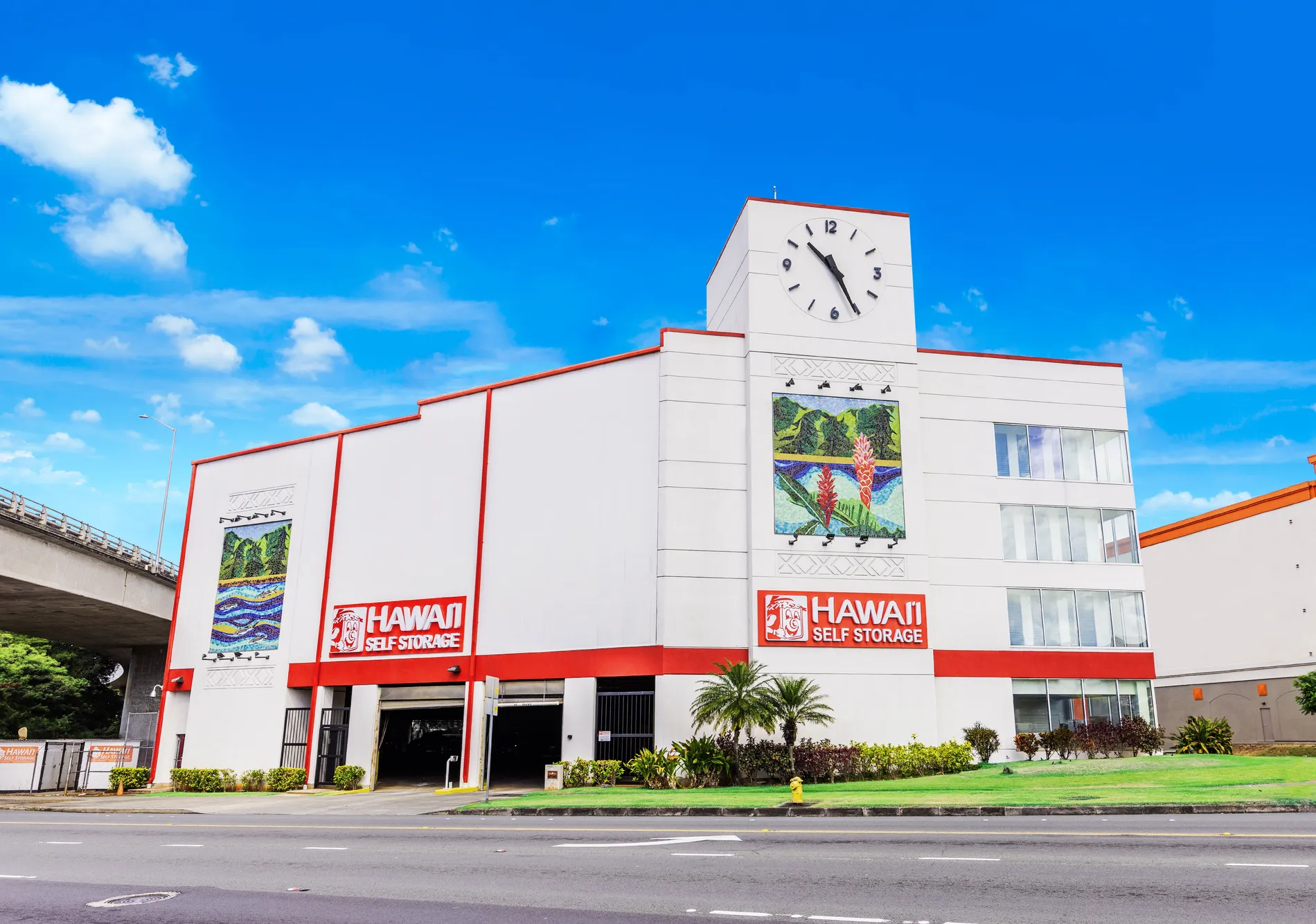 Hawai'i Self Storage - Kaimuki 2909 Waialae Ave  Honolulu HI 96826