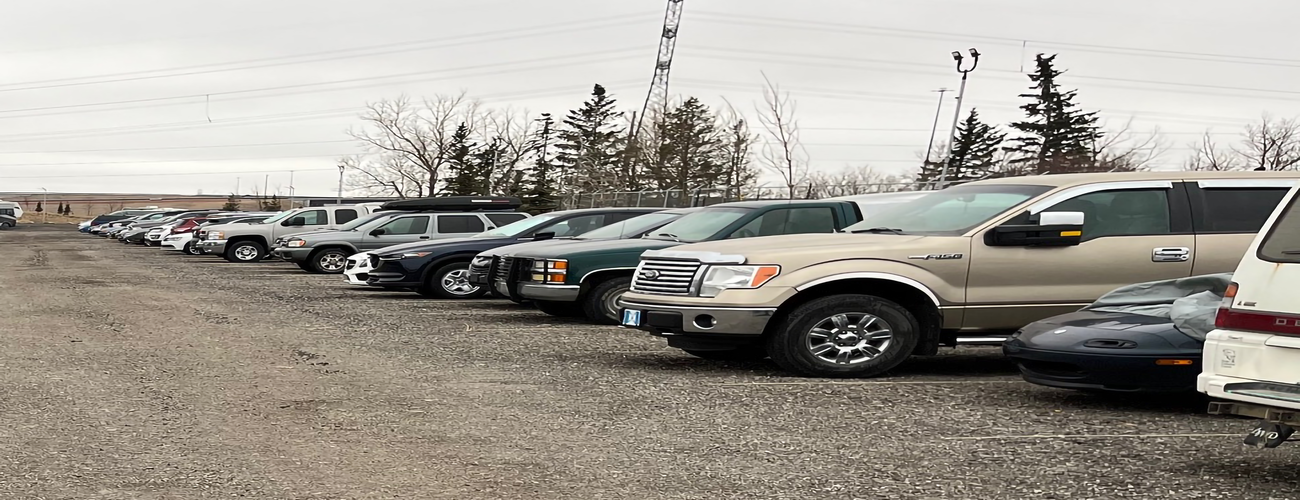 24/7 Access Long Term Airport Parking & Vehicle Storage in Calgary, AB ...