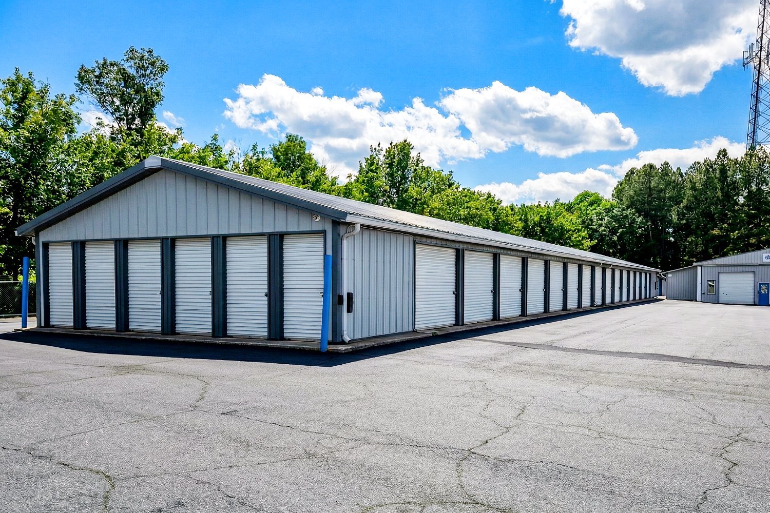 Triad Self Storage 2100 Glendale St Winston-Salem, NC 27127